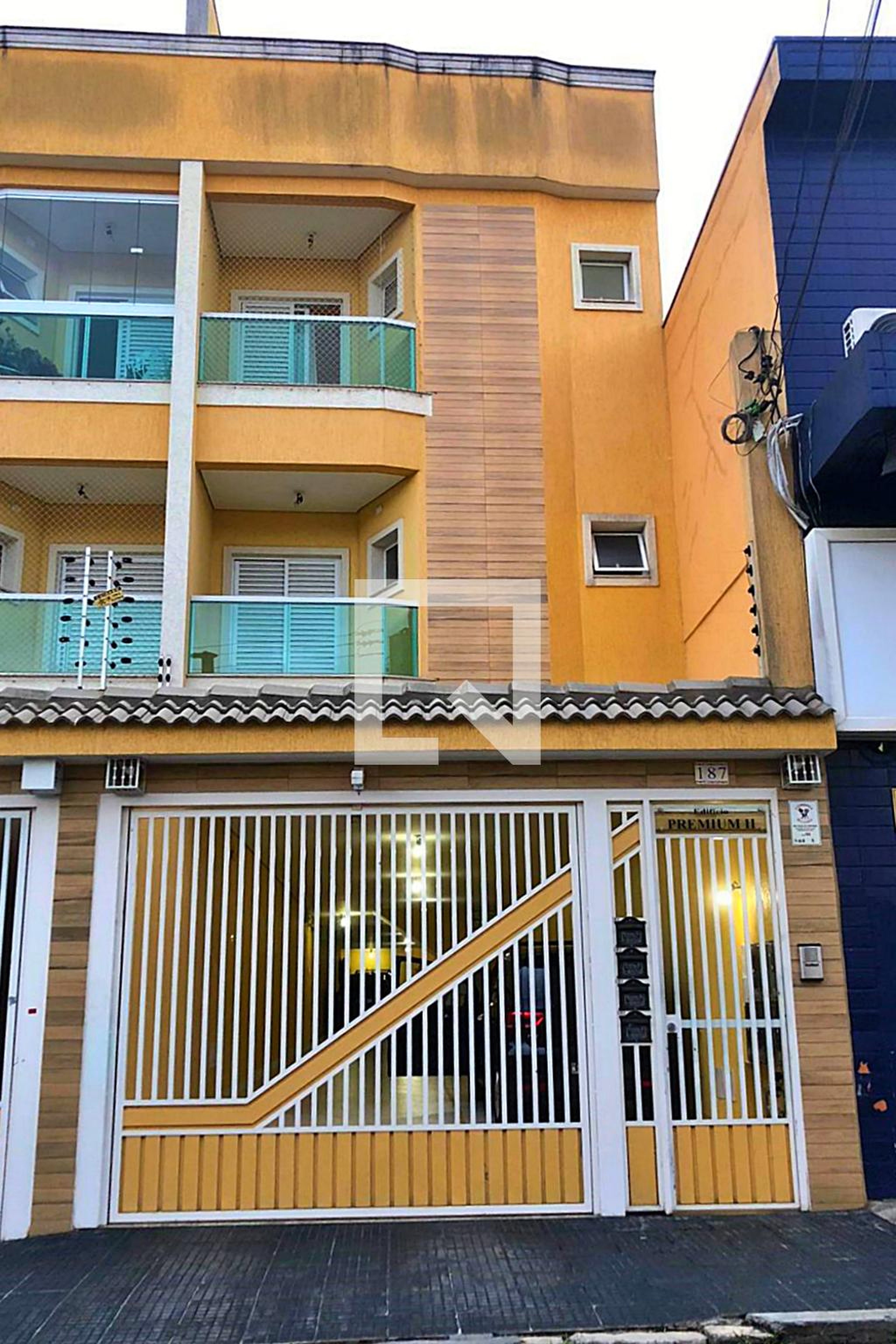 Fachada Residencial Premium II