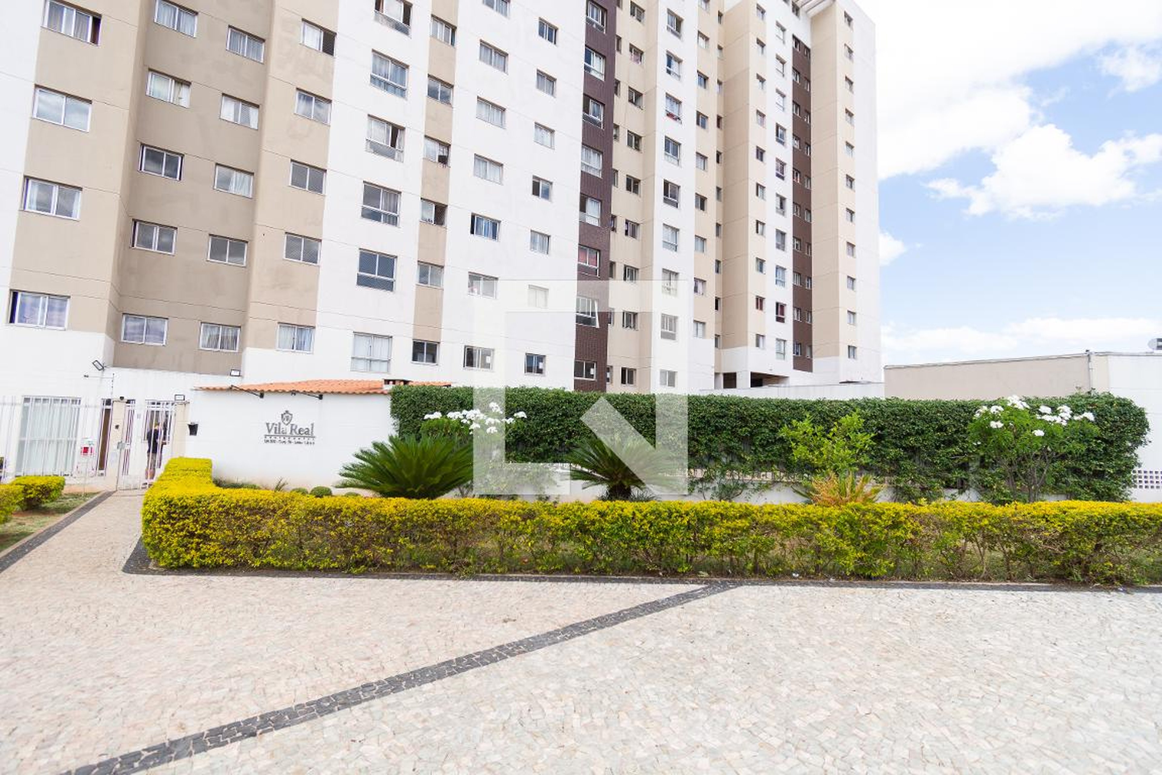 Fachada Condomínio Vila Real