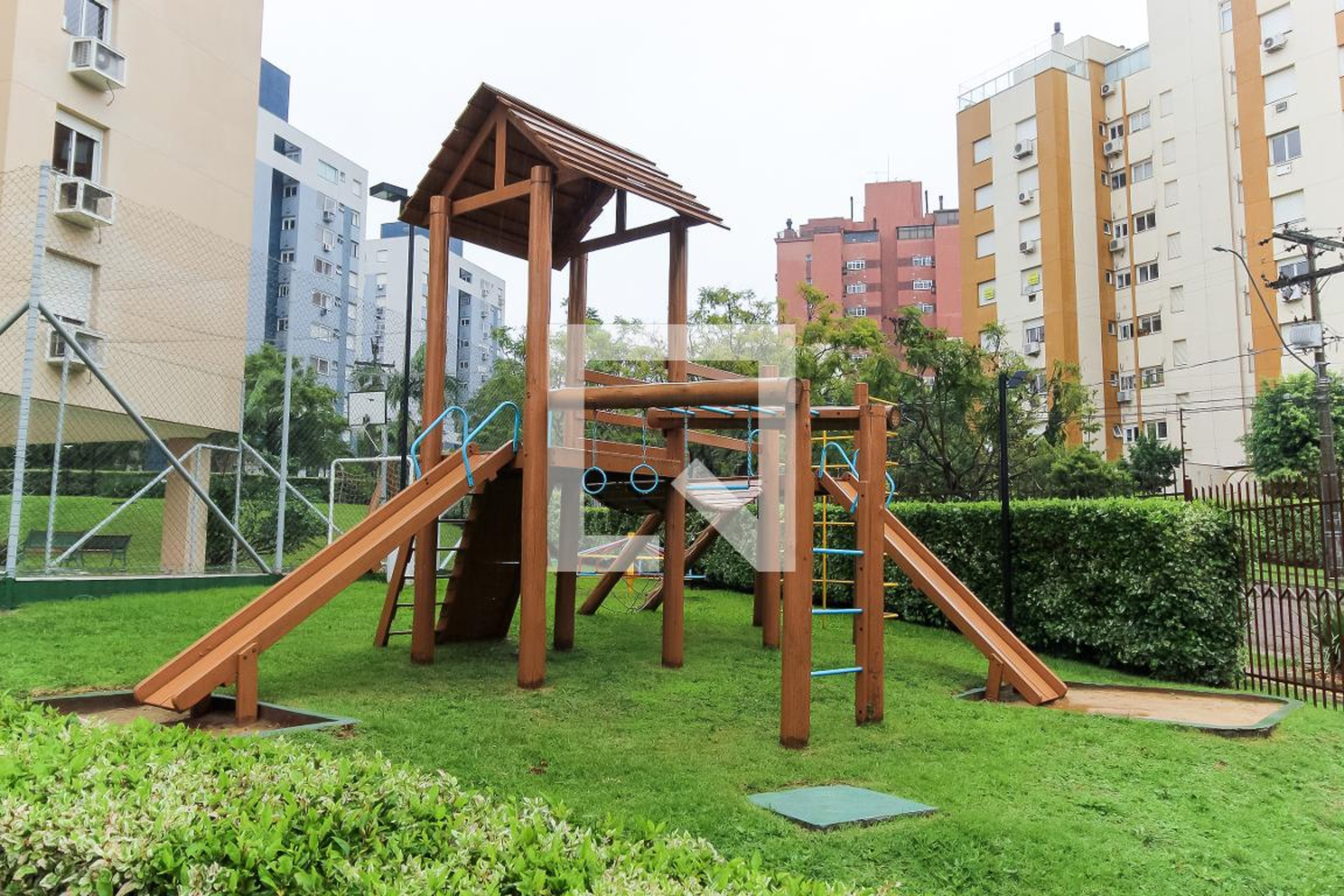 Playground - Edifício Xico Stockinger