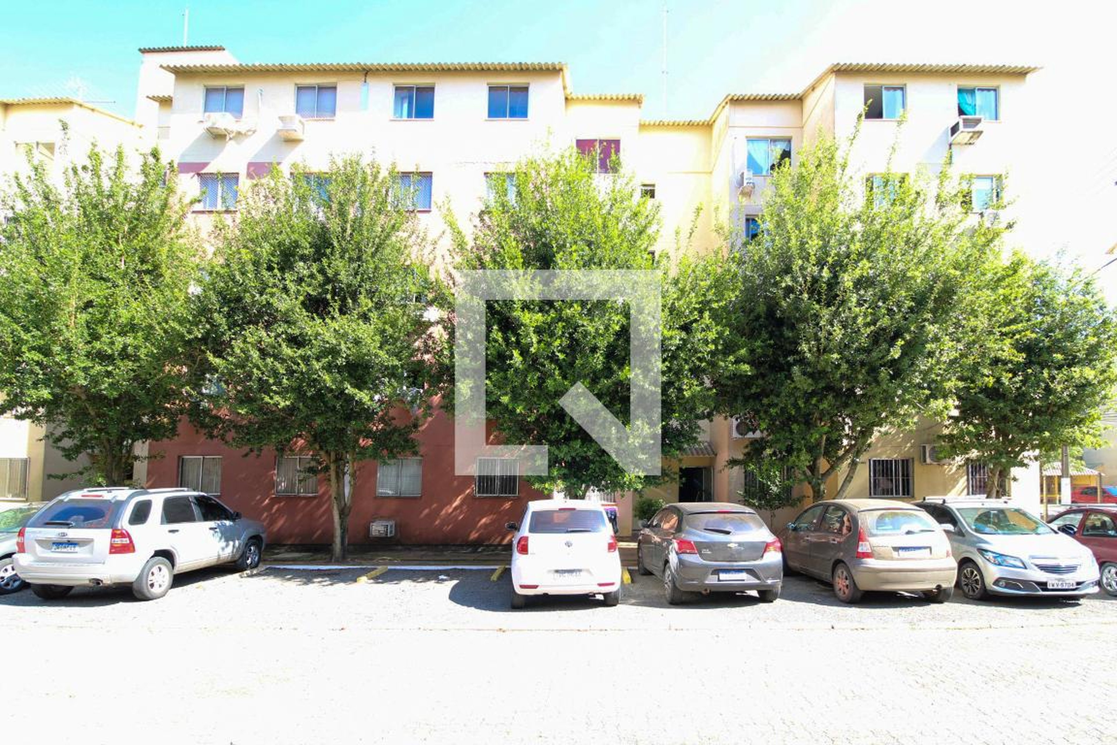 Condomínio - Residencial Flamboyant