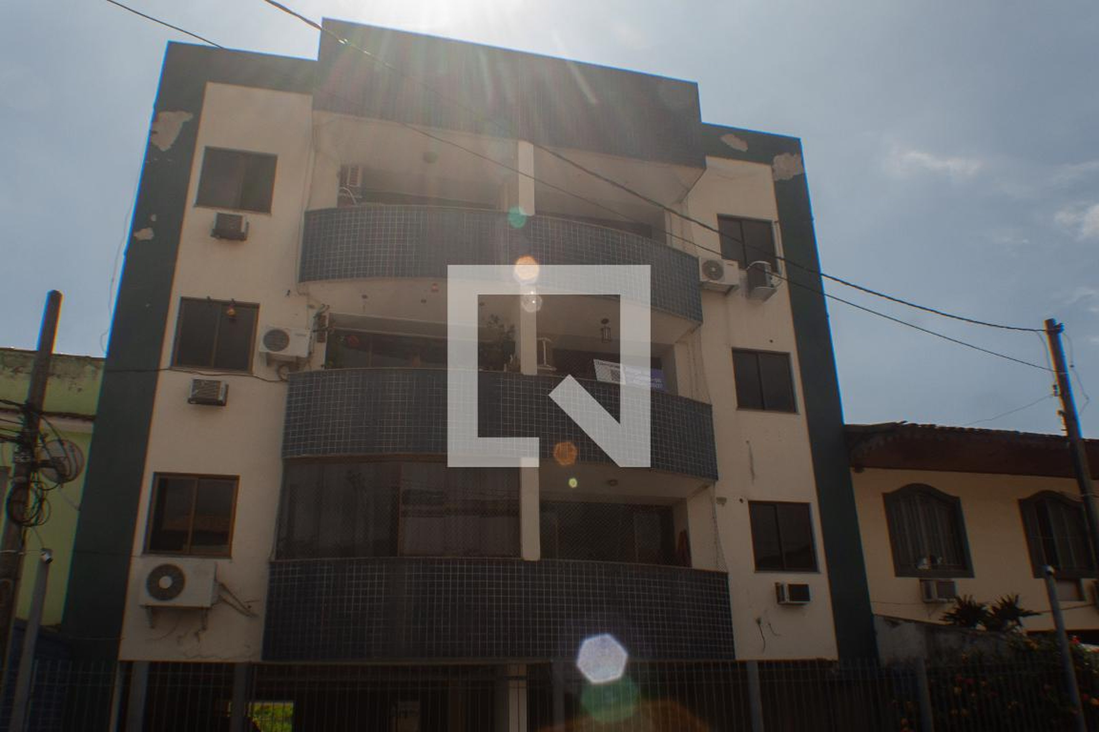 Fachada do Prédio Condomínio em Rua Luís Tomás, 926