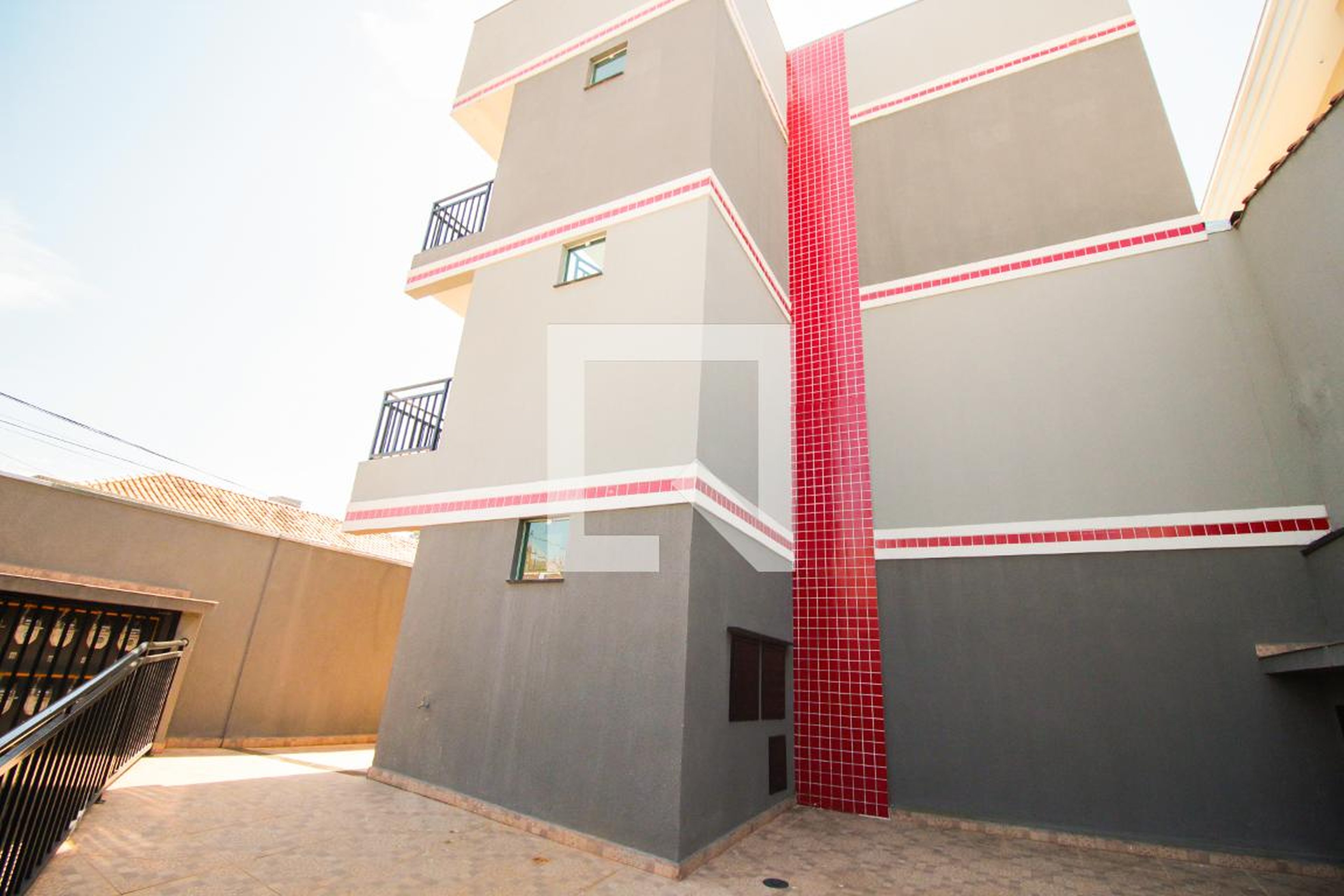 Fachada do Prédio Residencial Azul