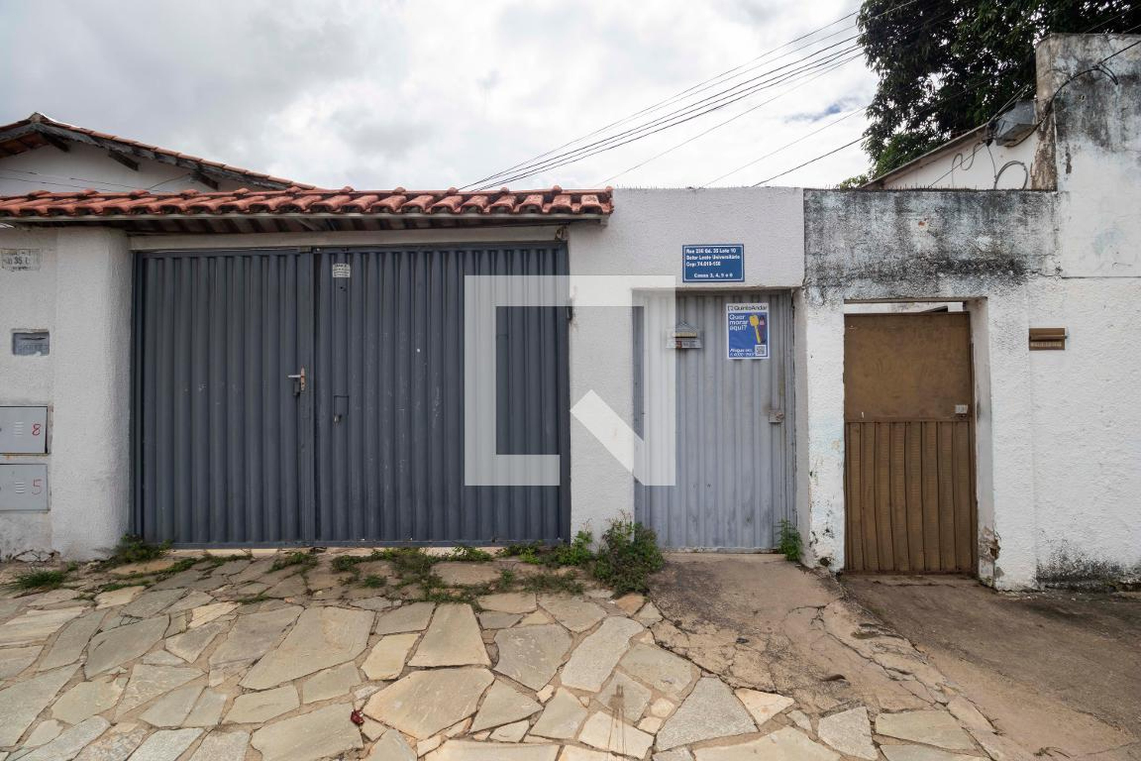 Fachada Condomínio em Viela Quadra 35, 10