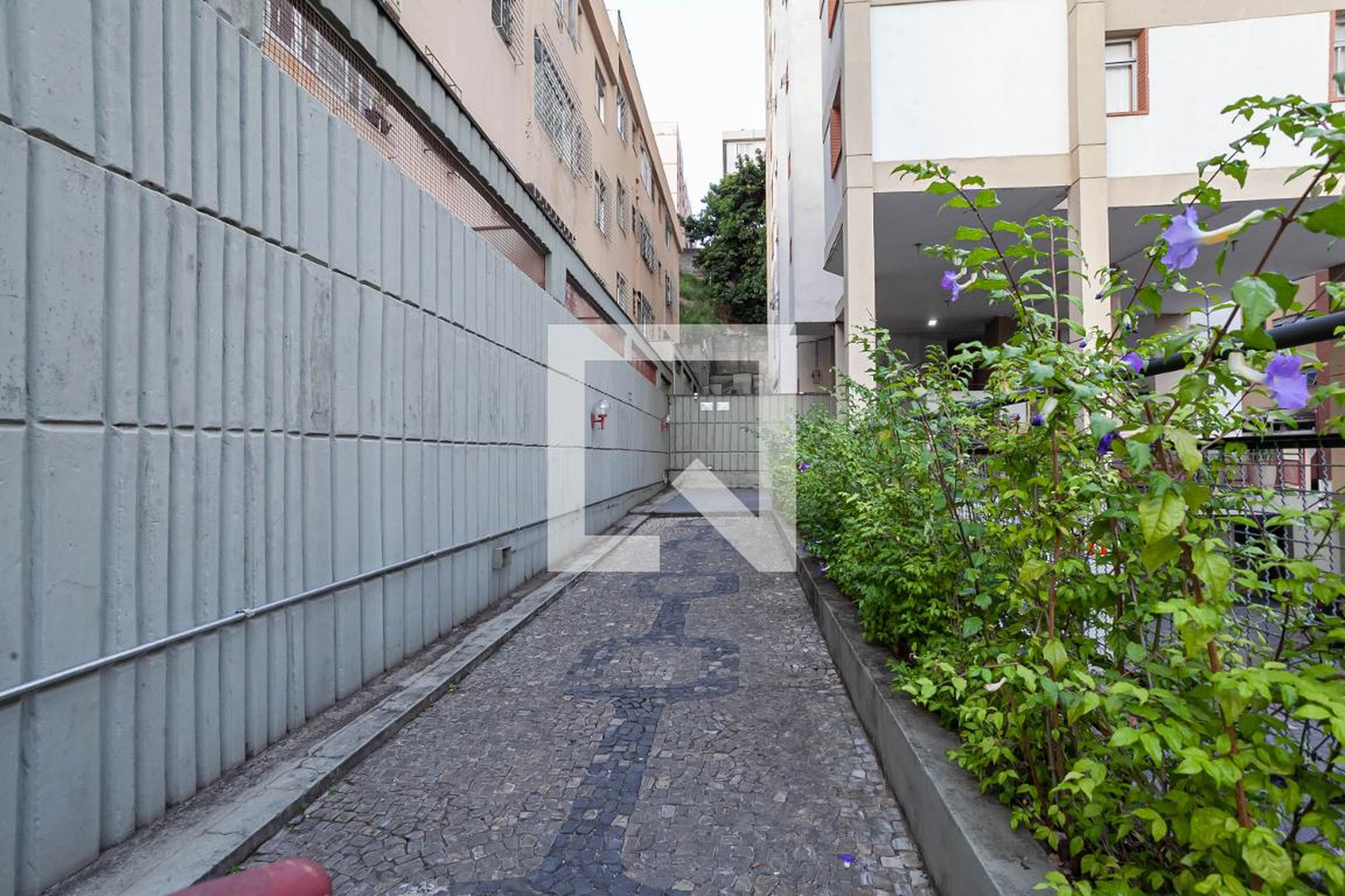 Hall de entrada - Edifício Adelina Lustosa