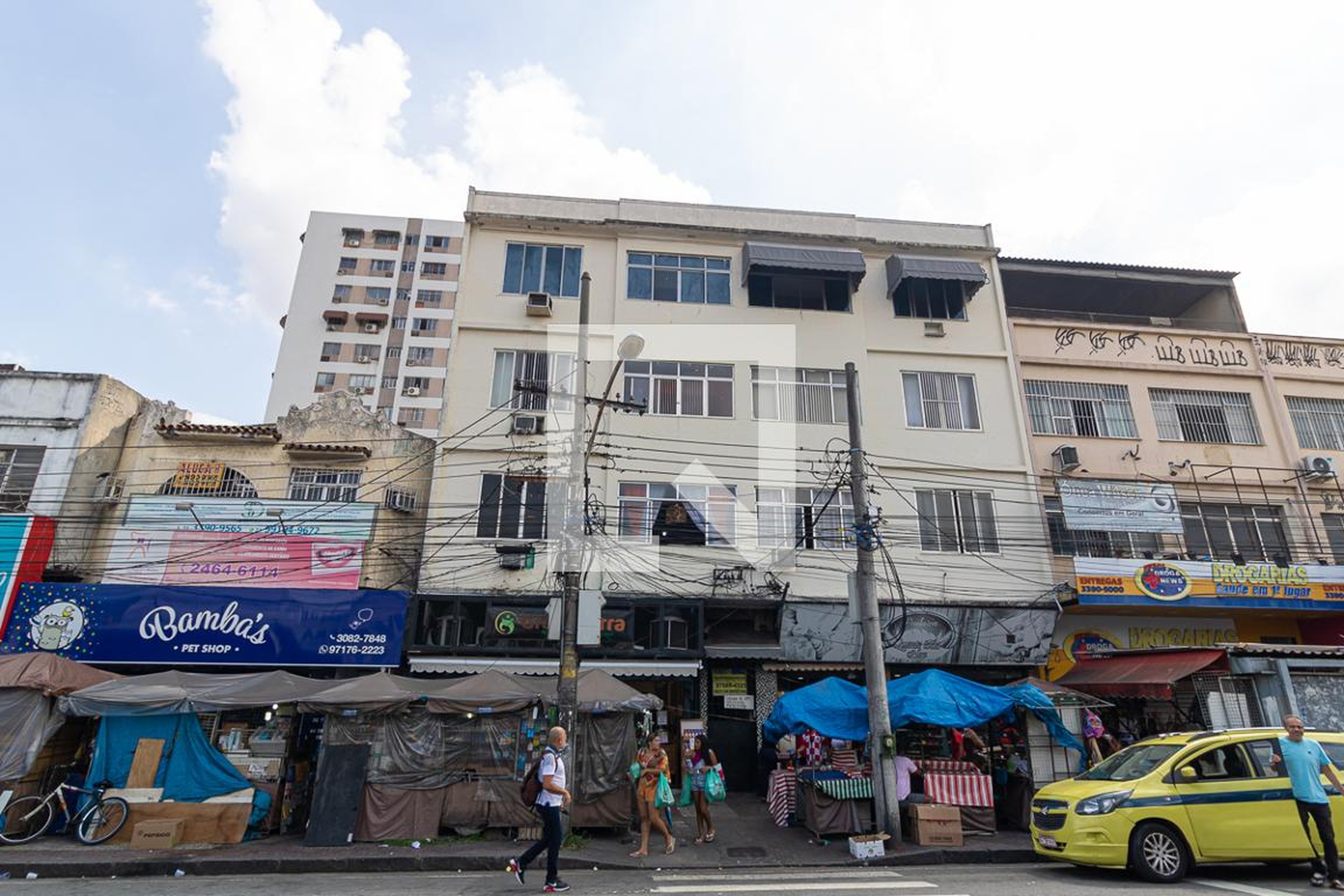 Fachada Condomínio Na Rua Domingos Lopes
