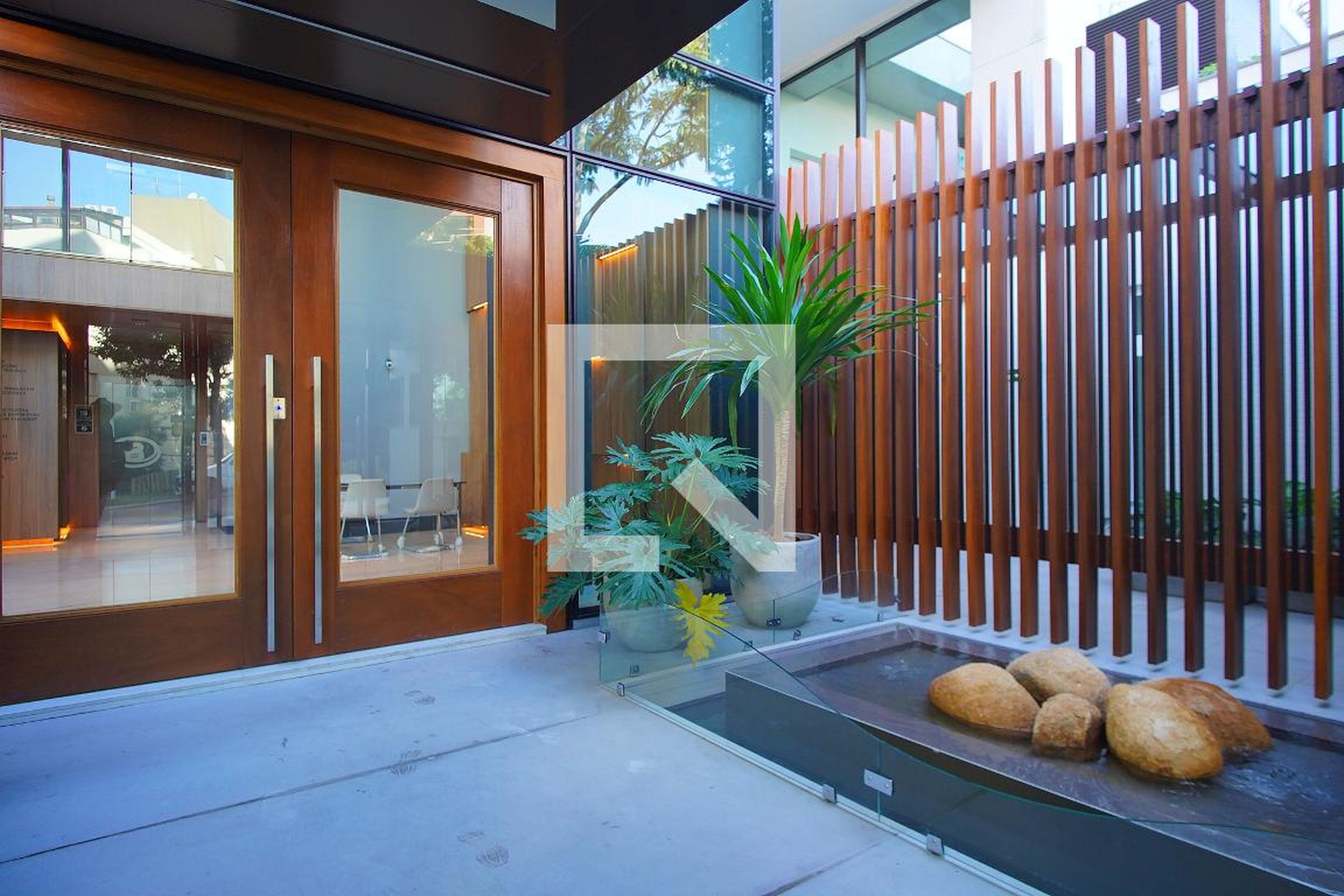 Hall de Entrada - Bentley