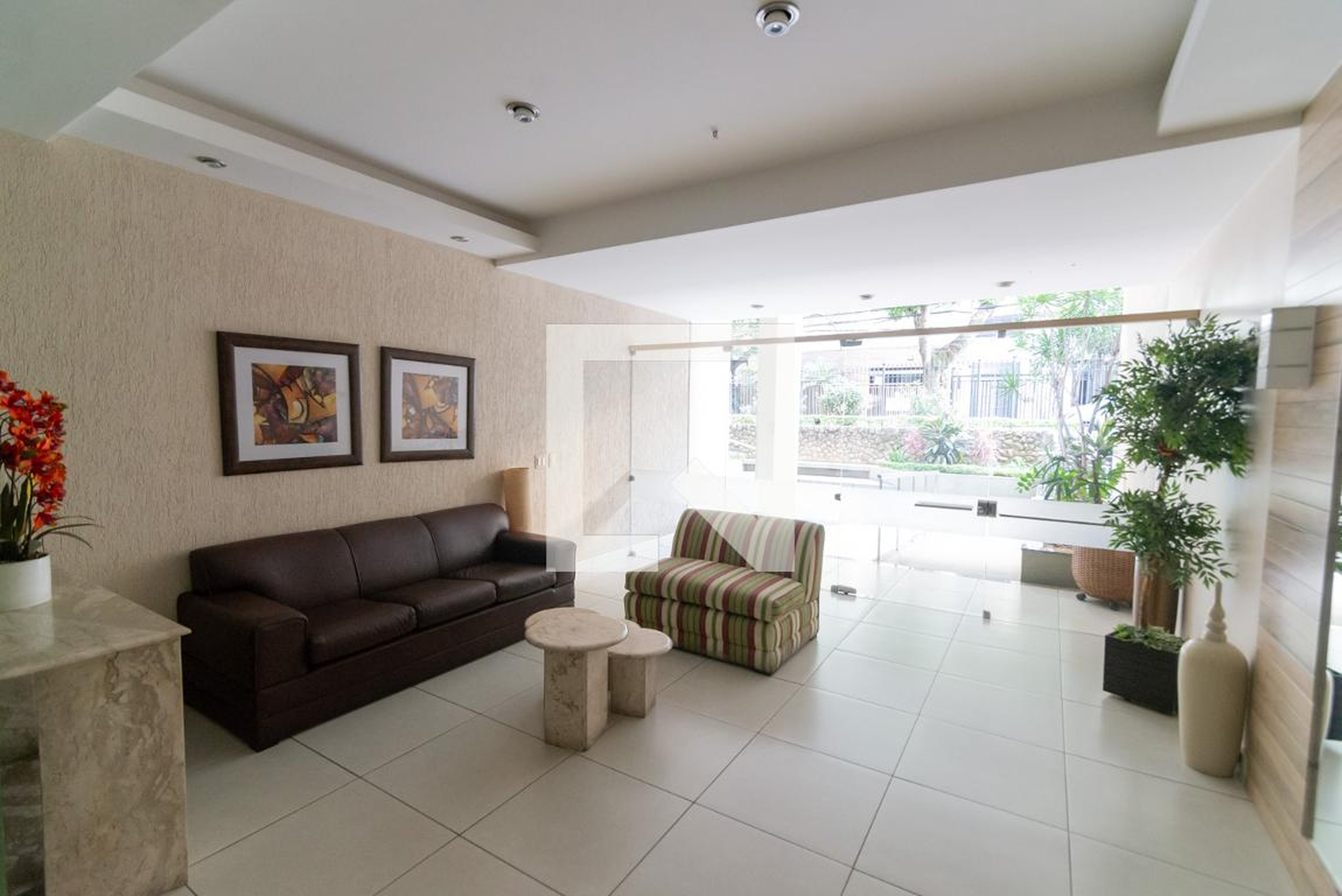 Hall - Madre Teresa de Calcutá