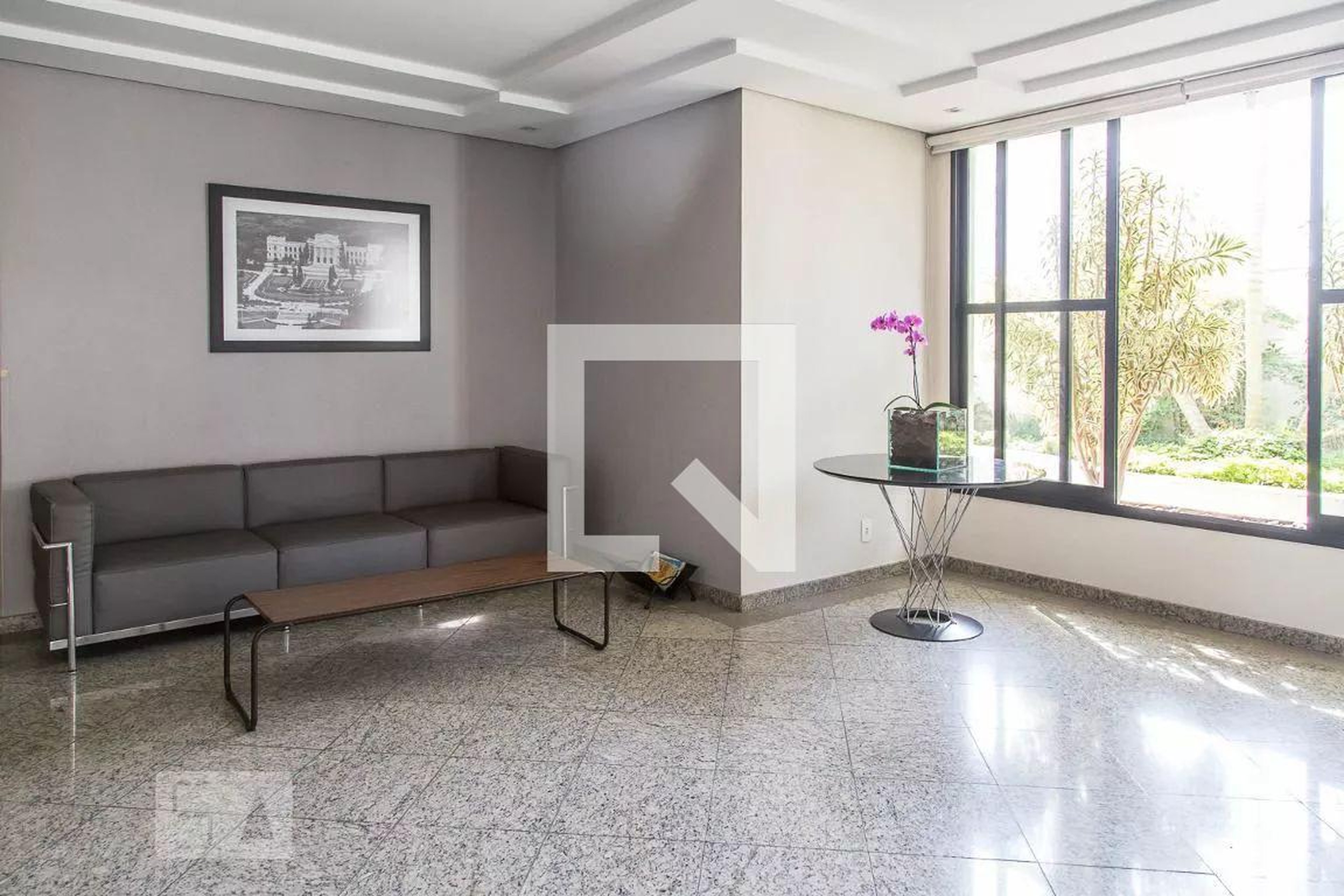 Hall de Entrada - Plaza Pompéia