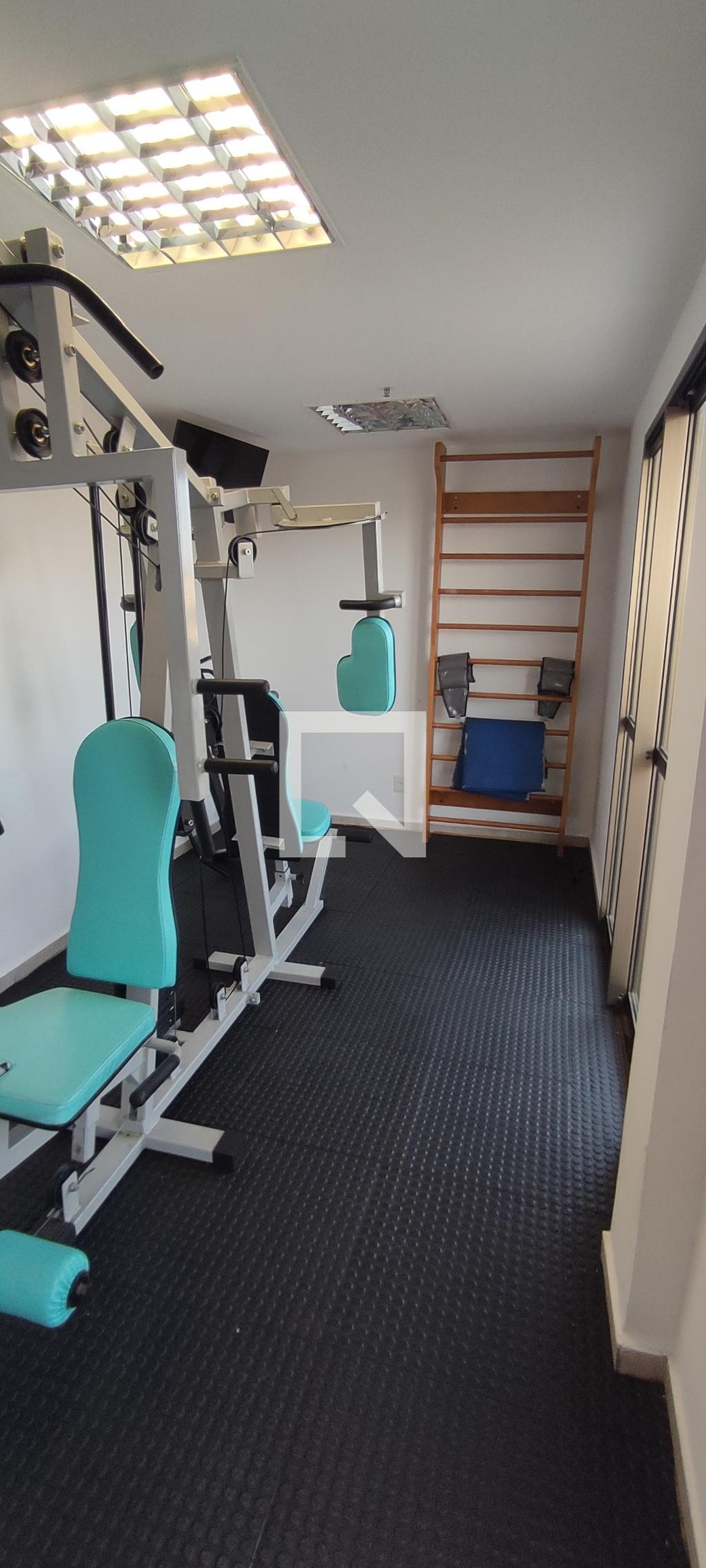 Academia - Central Life