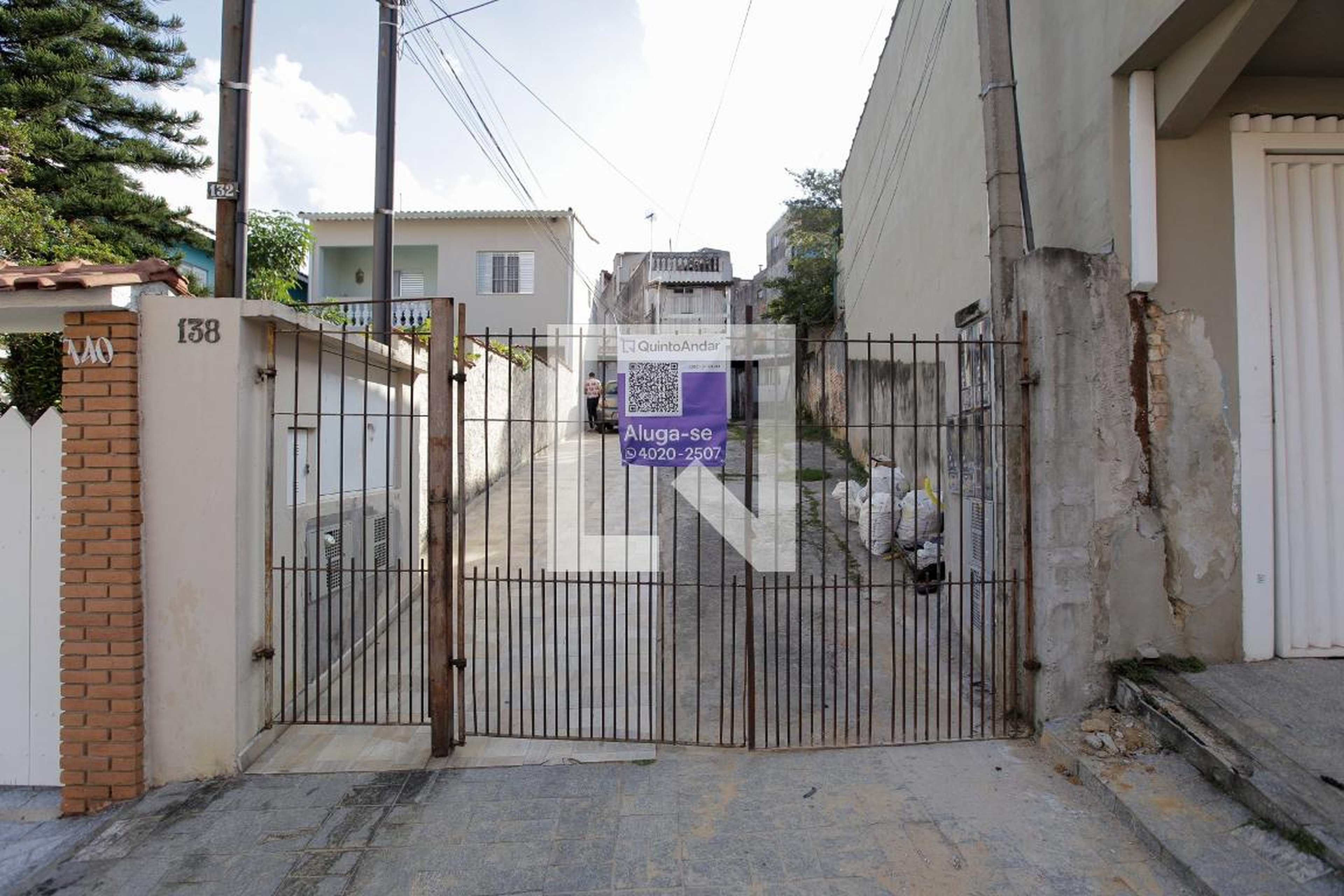 Fachada do Condomínio Condomínio em Rua Sebastião Mariano, 138