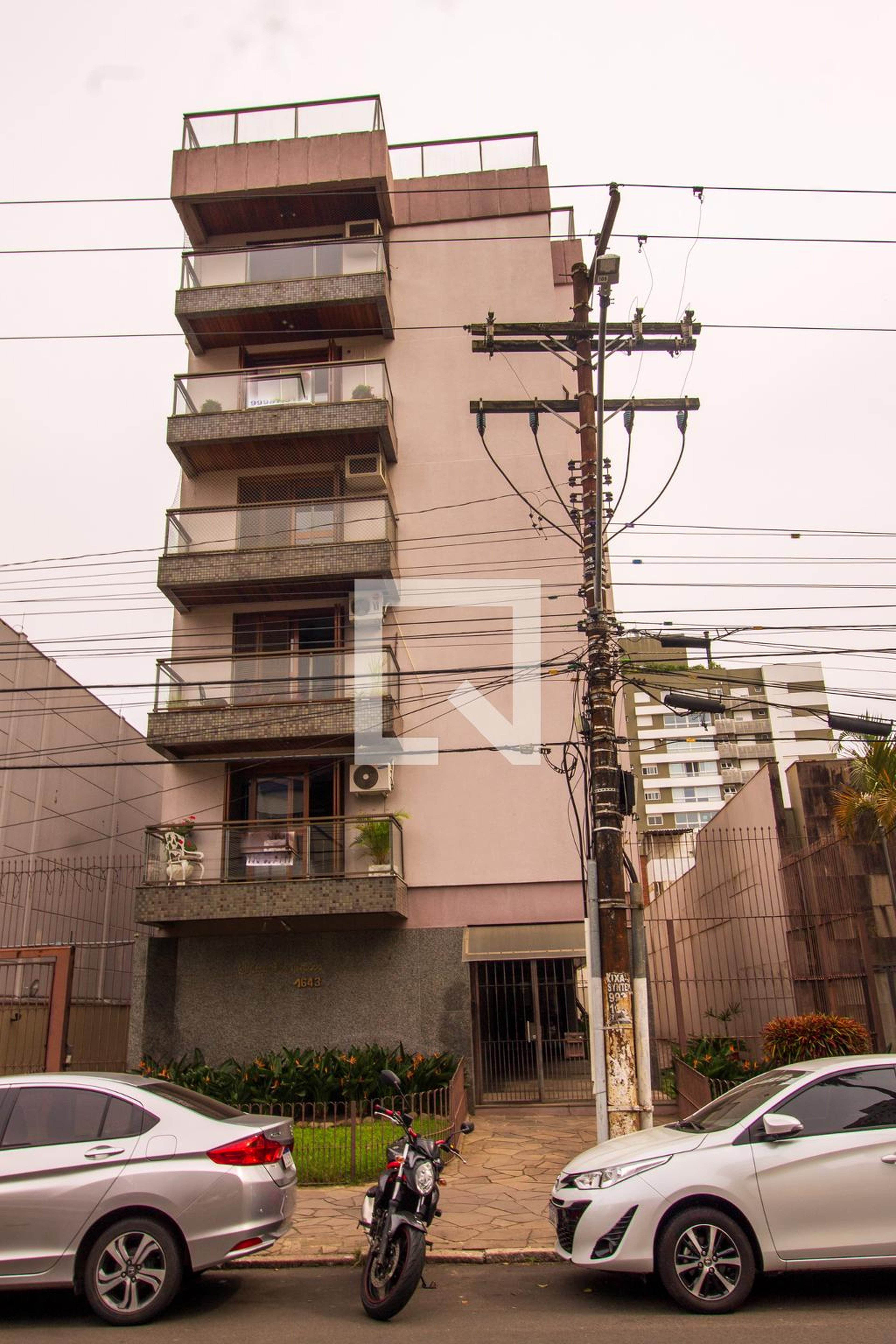 Fachada Edifício Pala Io de Versales