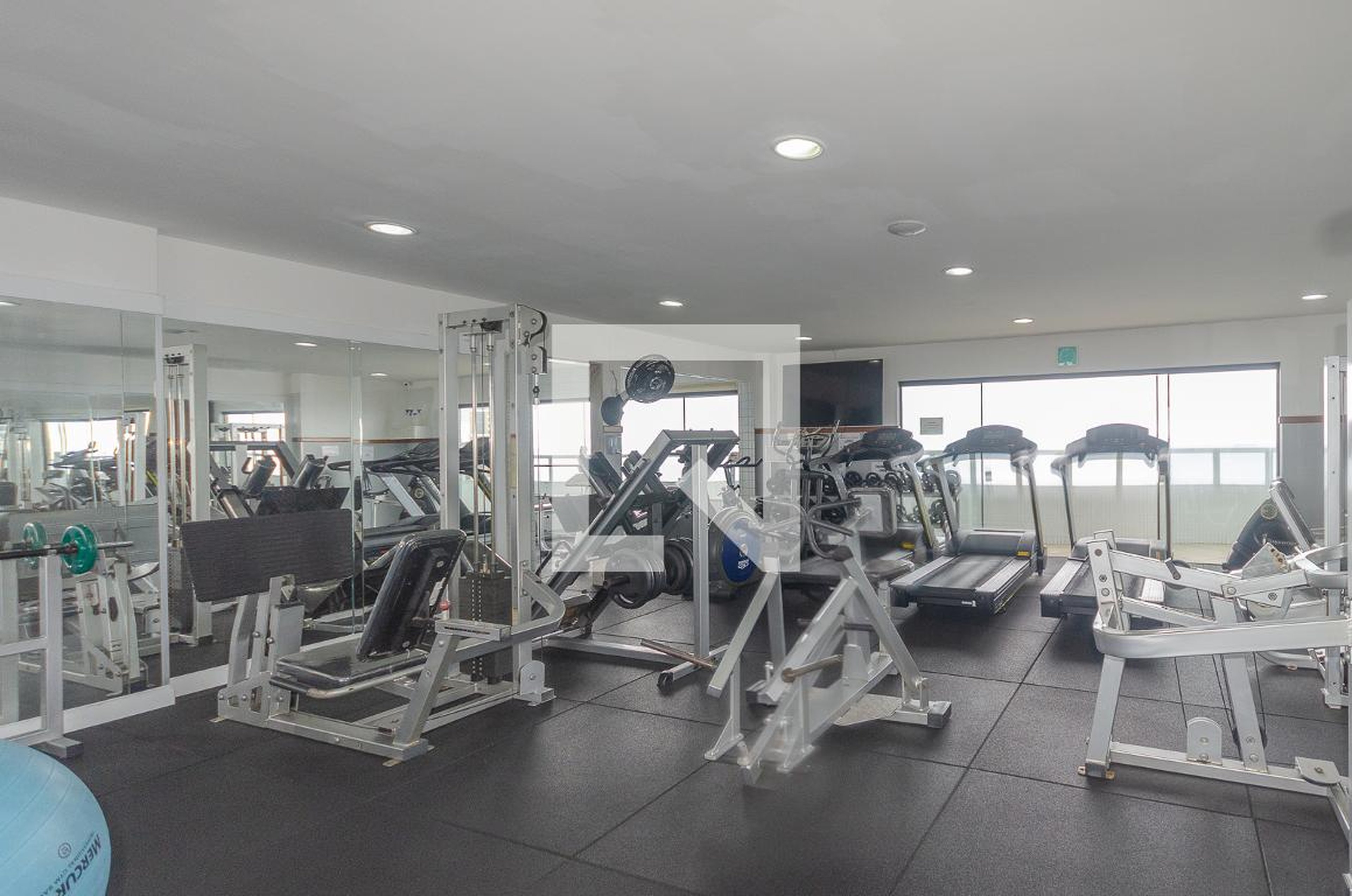 Academia - Edifício Yacht Privilege Residence