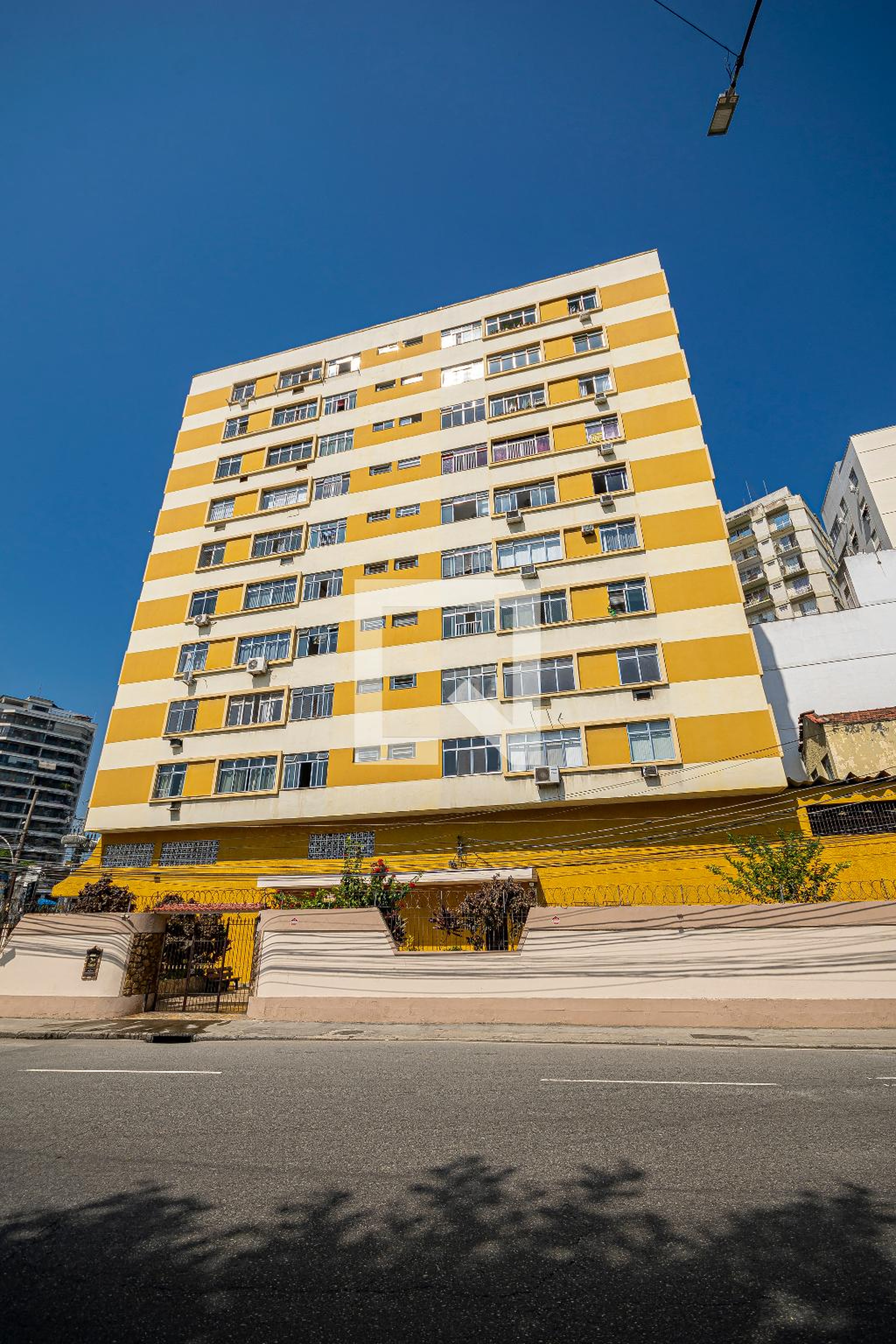 Fachada Condomínio Turf Clube