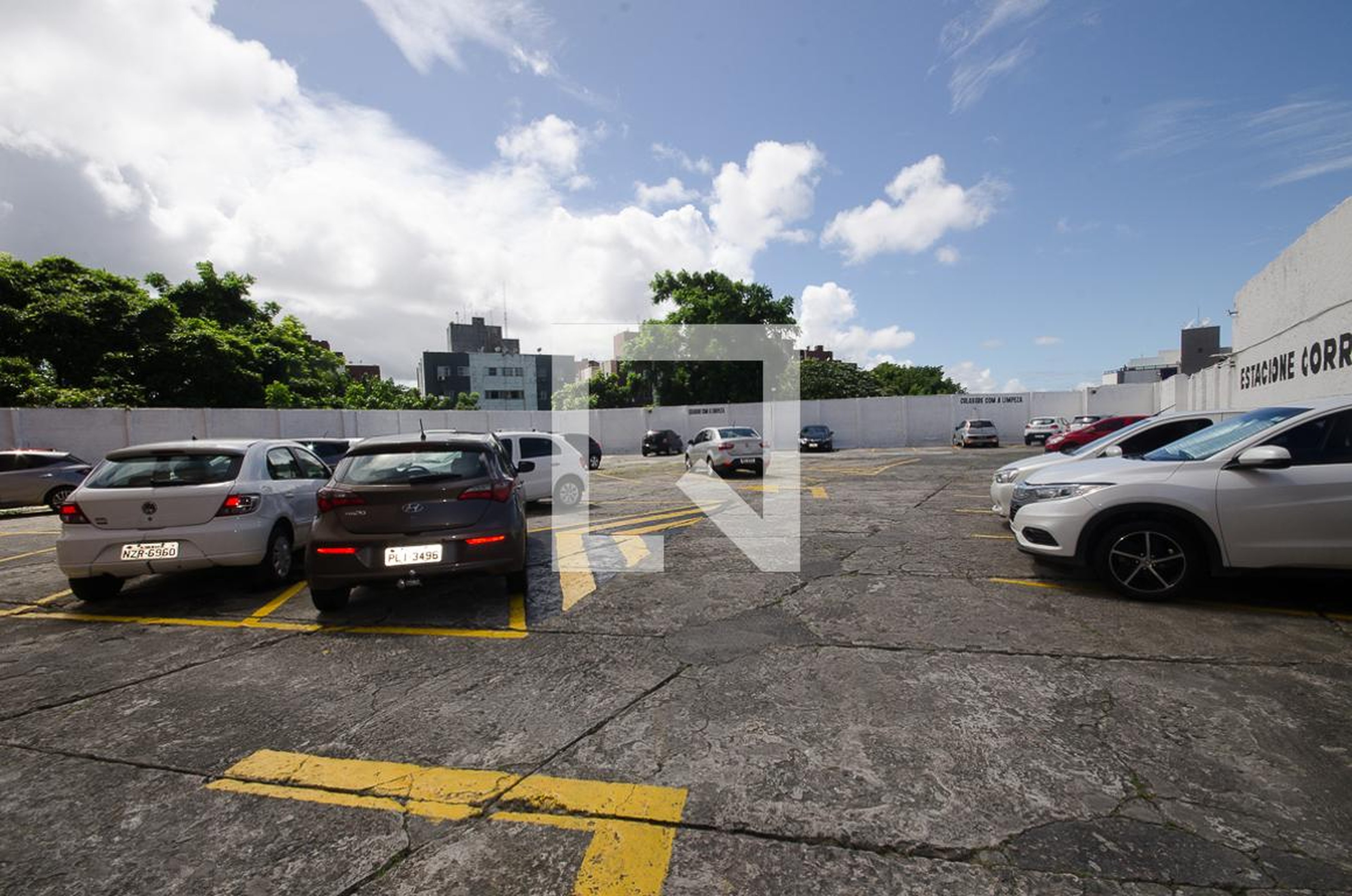 Estacionamento - Edifício Mirante de Brotas