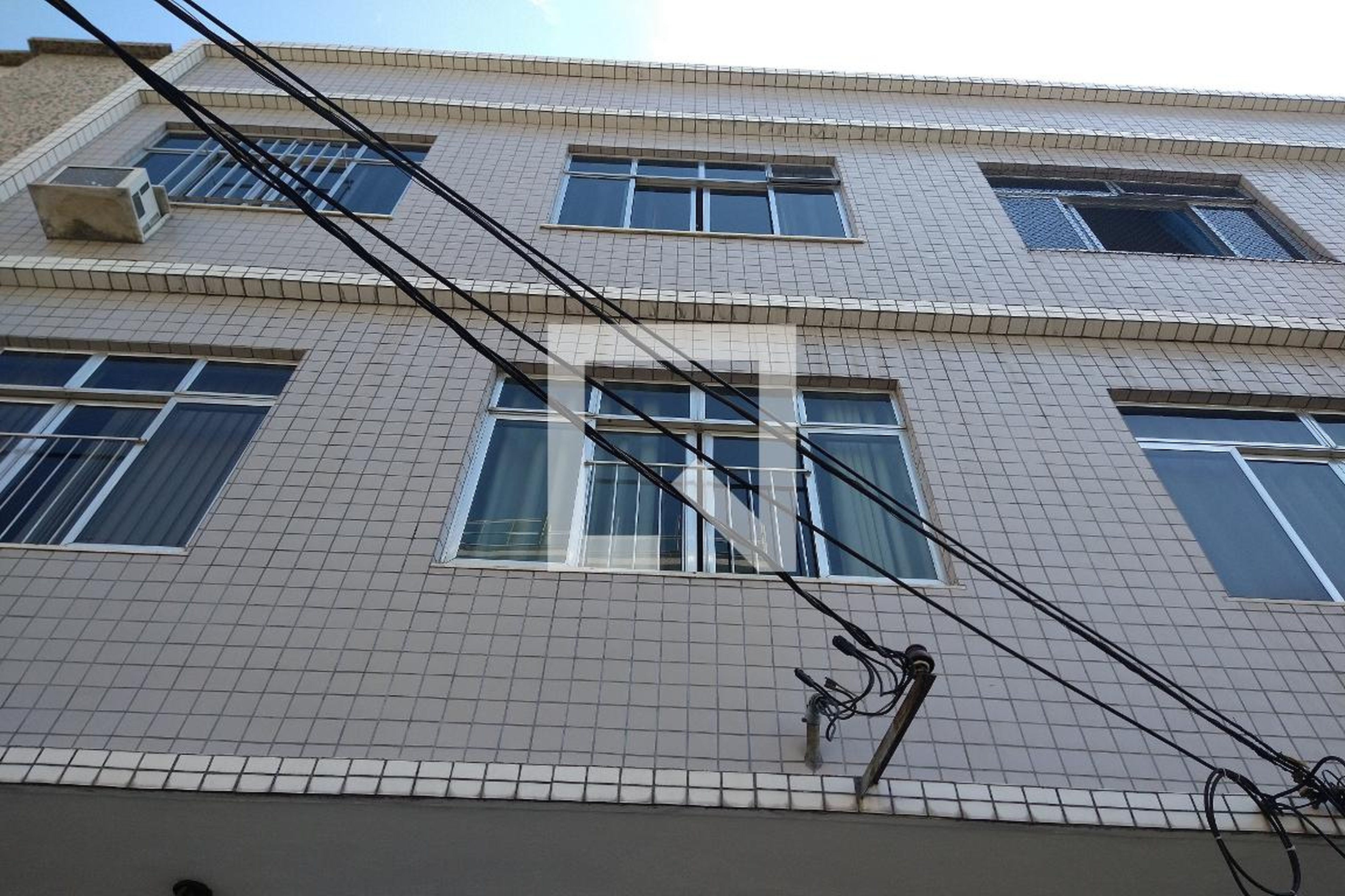 Fachada do Prédio Condomínio em Rua Paula Barros, 276