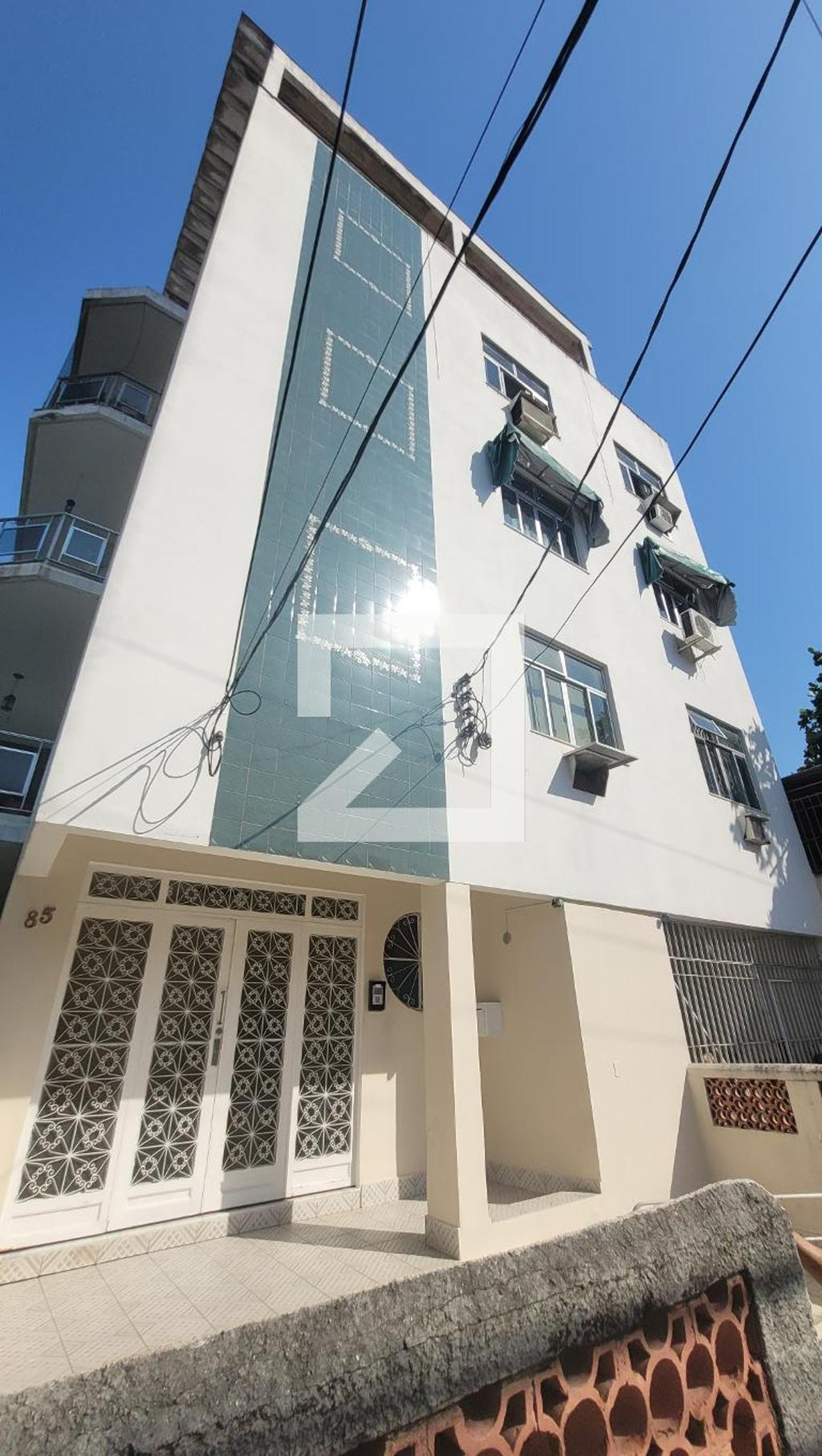 Fachada Condomínio em Avenida Londres, 38