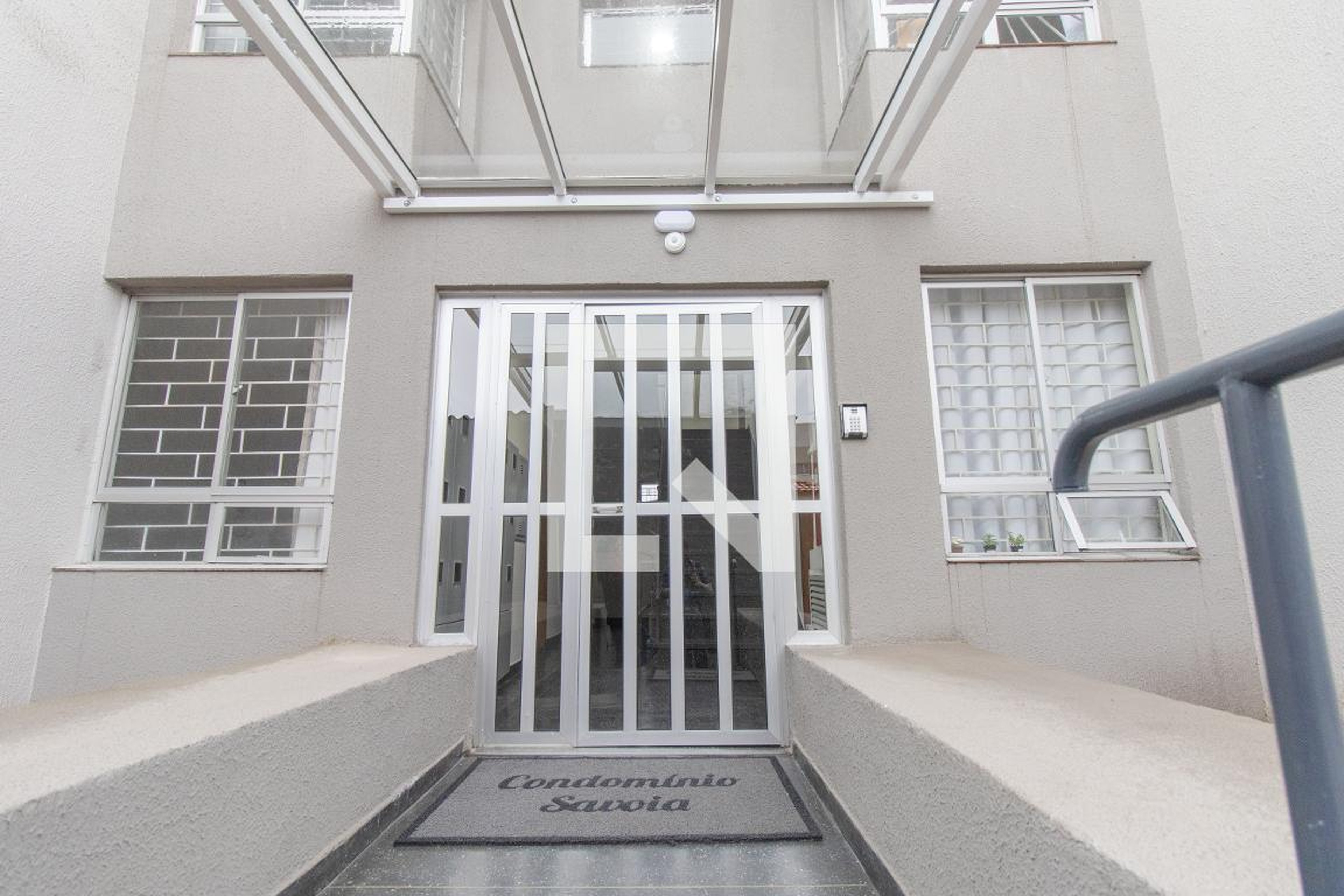 Fachada Condomínio em Rua São Mateus, 346