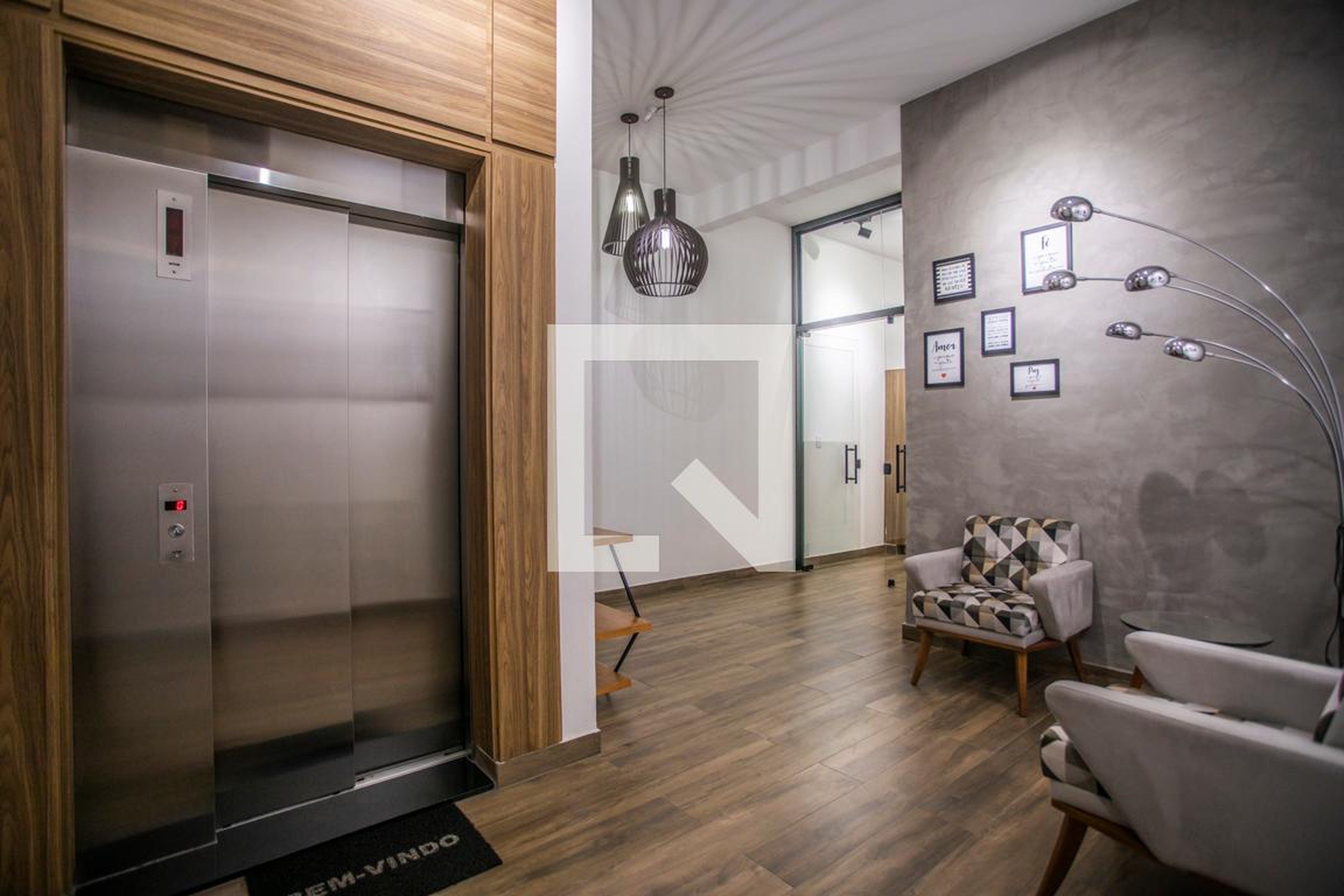 Hall Social - Loft 77