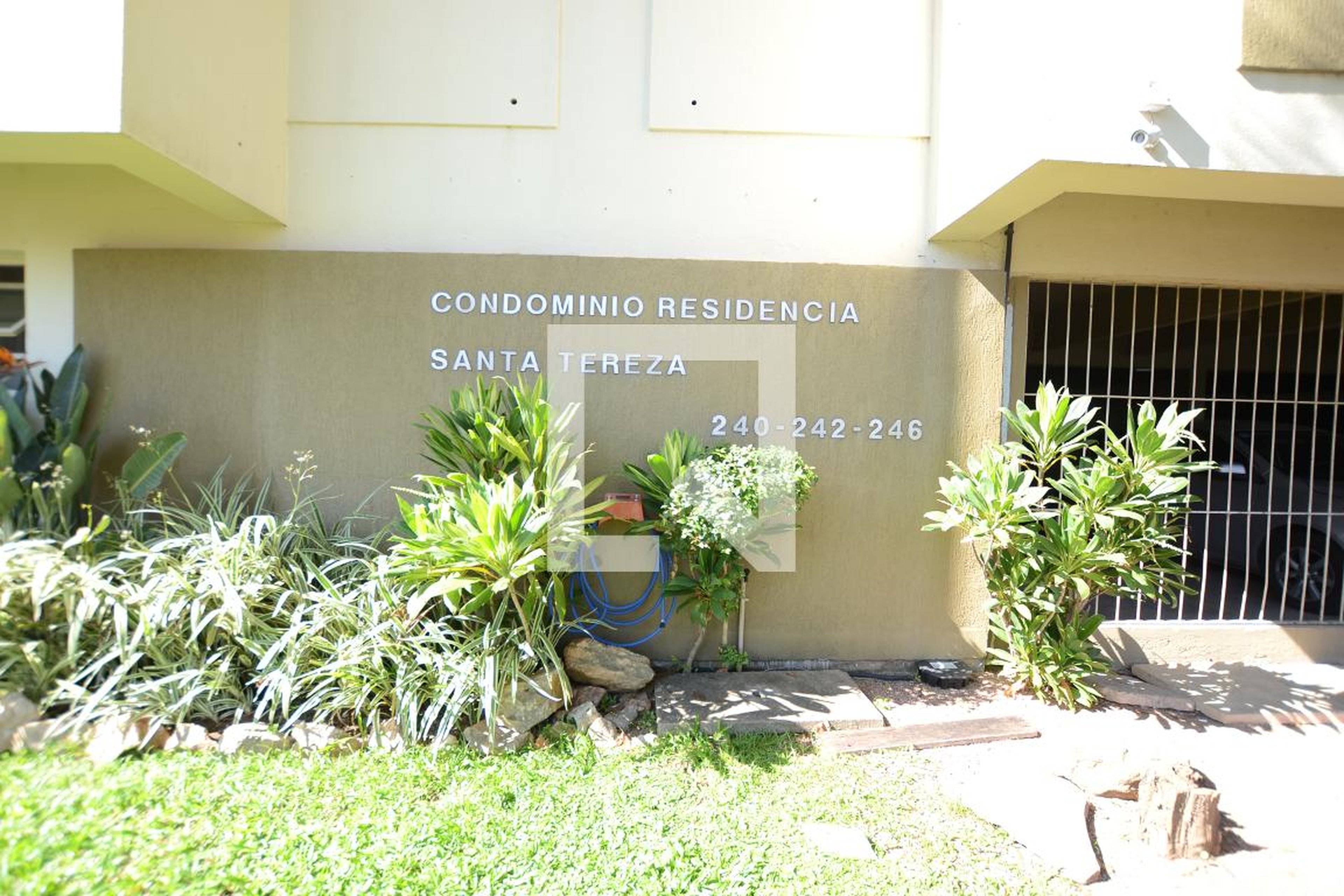 Condomínio - Residencial Santa Tereza