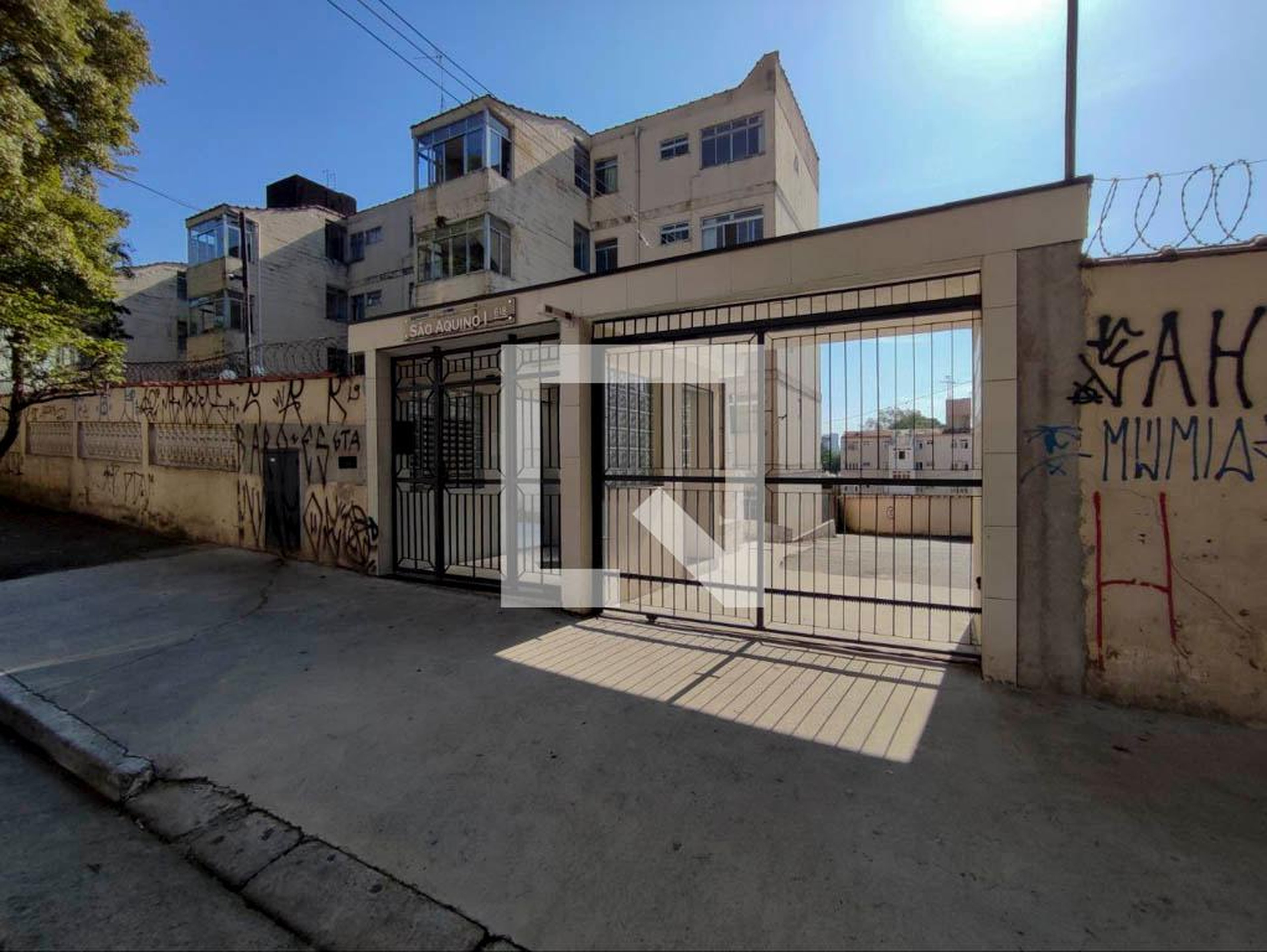 Fachada Condomínio em Avenida Padre Francisco de Toledo, 618