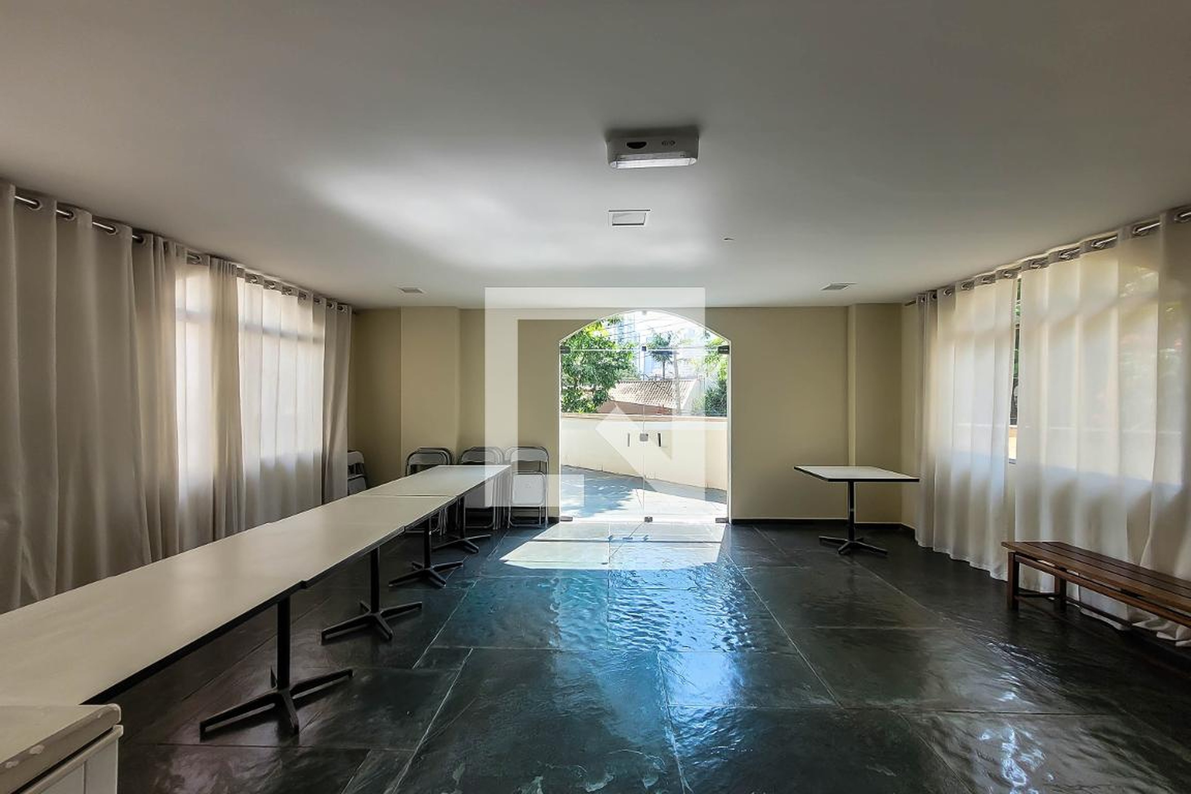 Salão de Festa - Edifício Sumaia