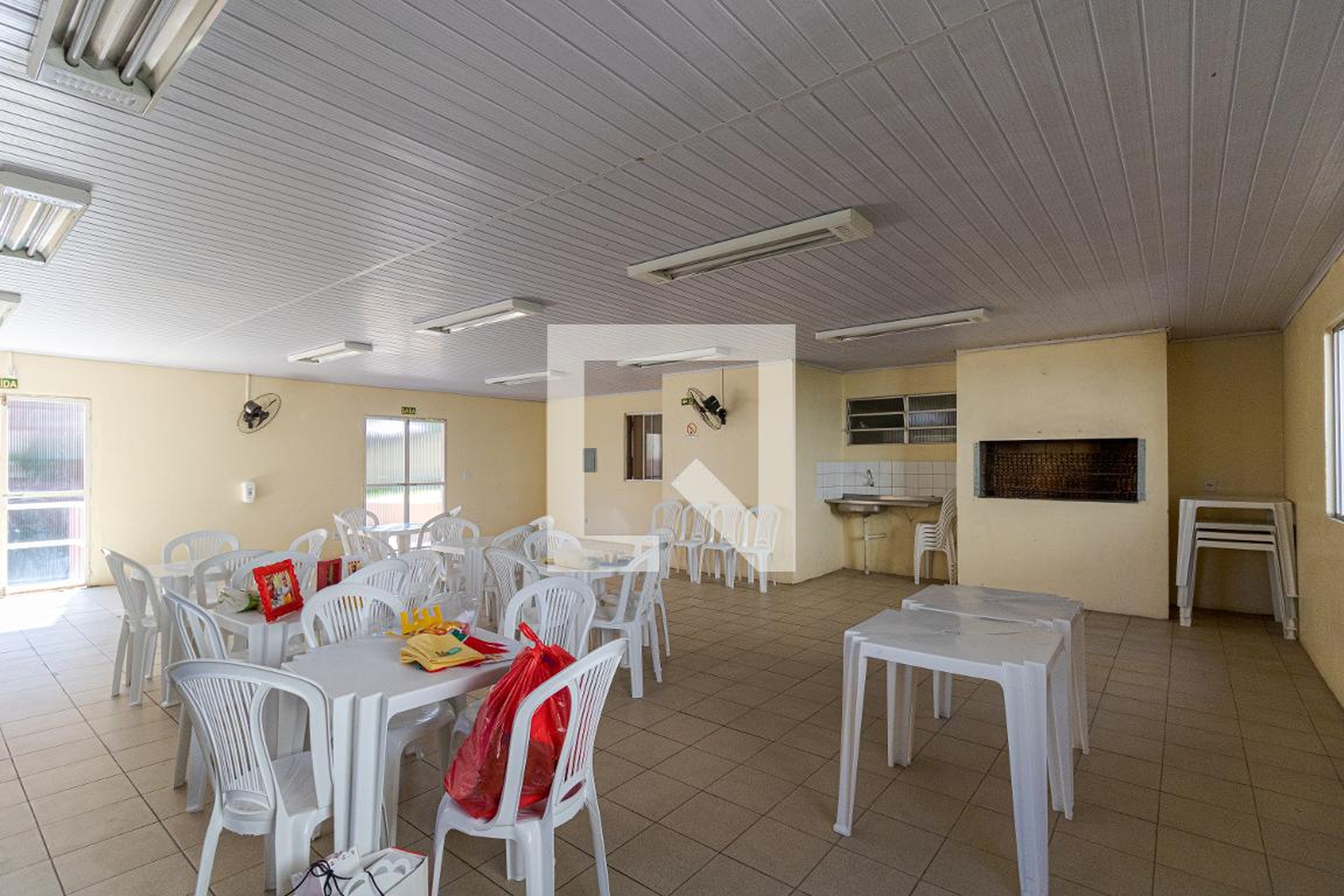 Salao de Festa - Jardim Timbauva