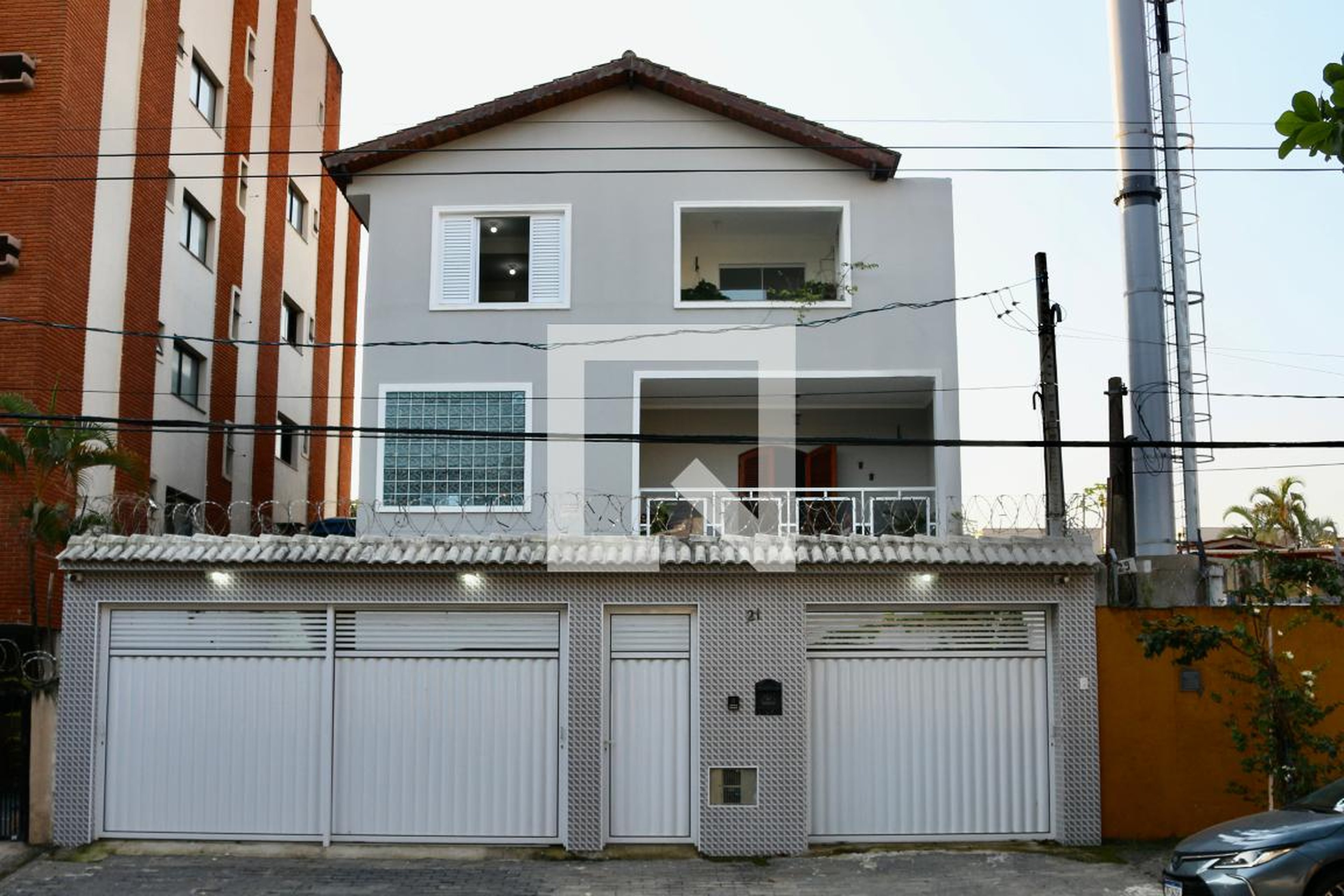 Fachada Condomínio em Rua Desembargador Plinio De Carvalho Pinto, 21