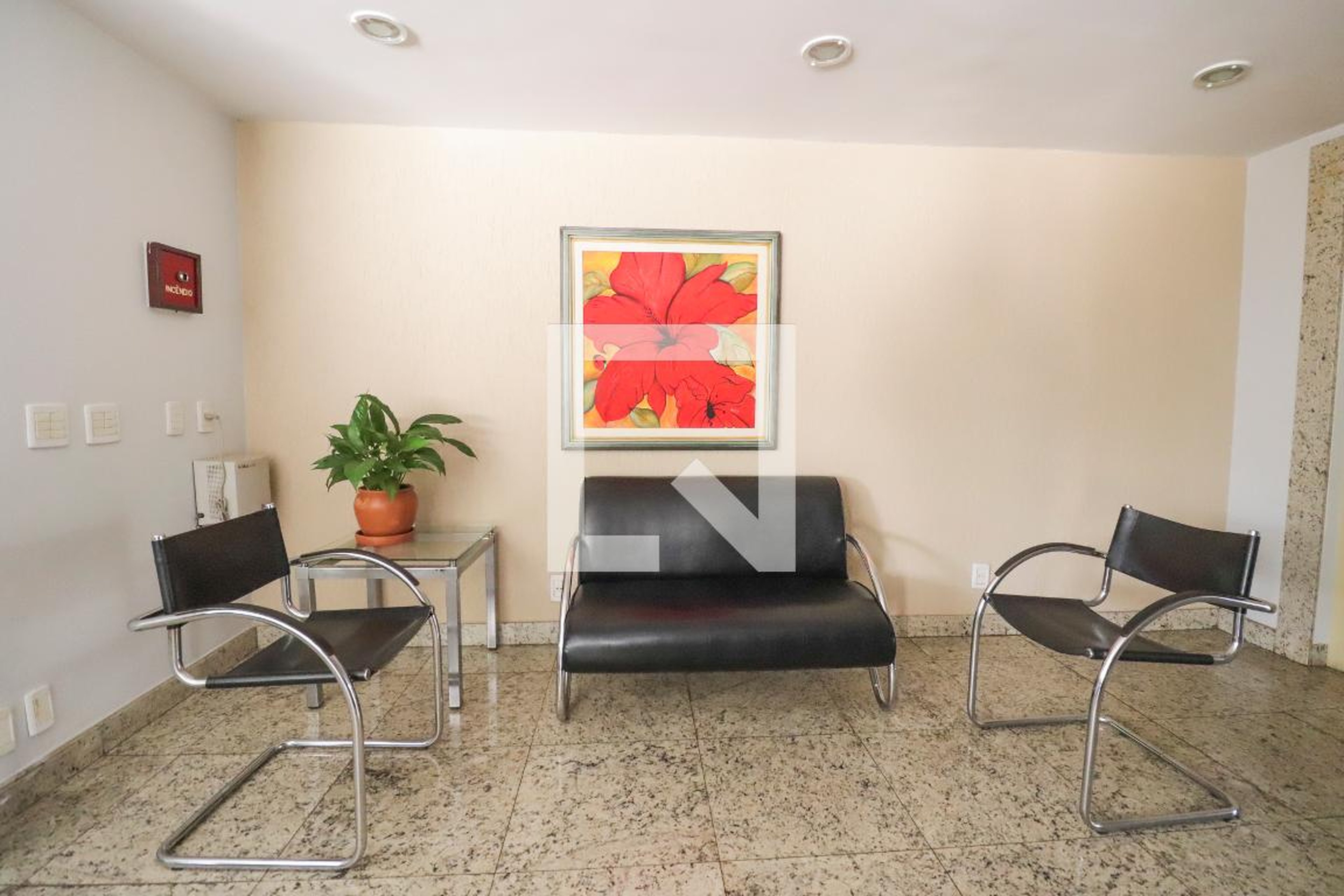 Hall de Entrada - Mont Blanc