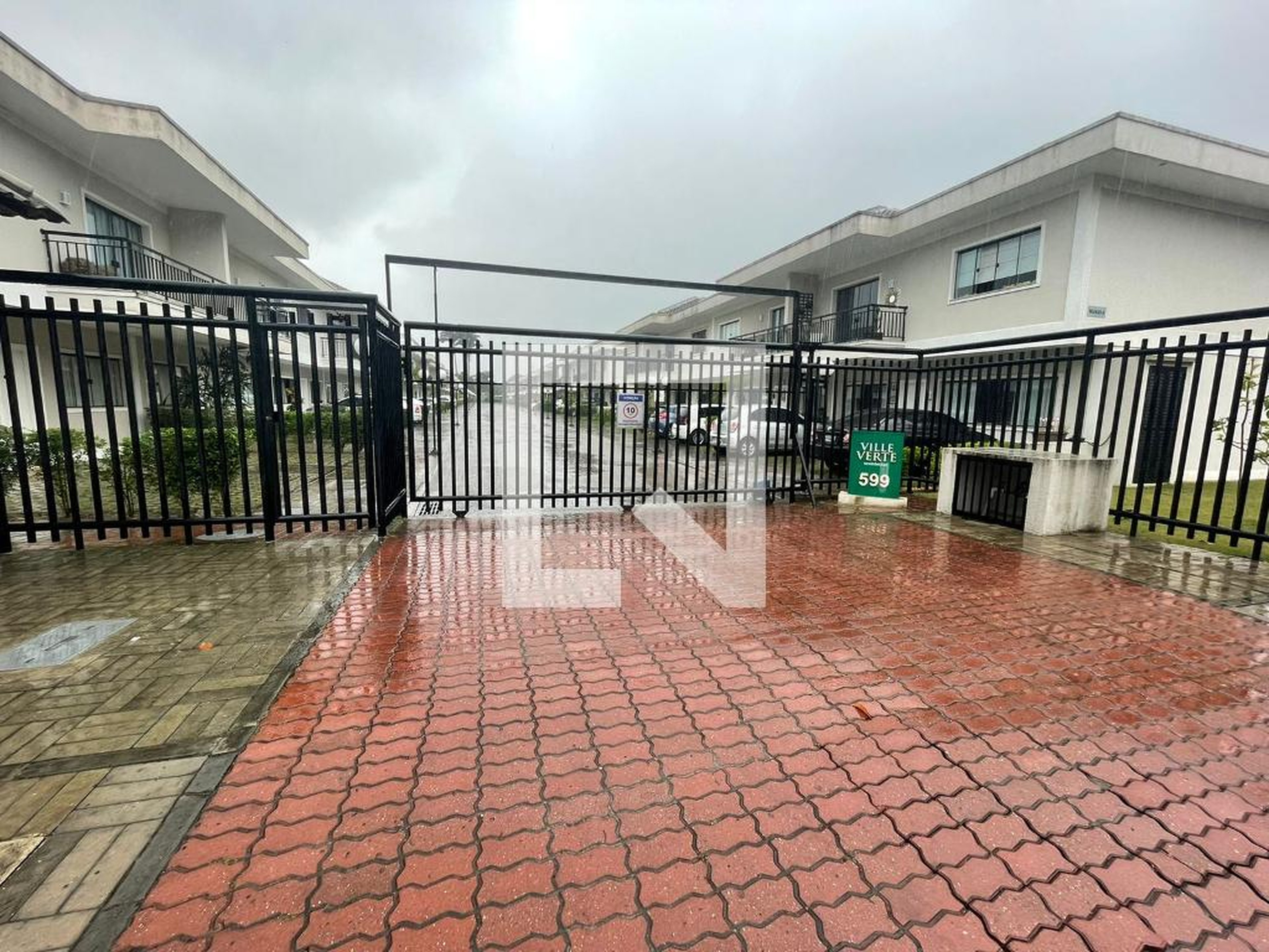 Fachada do Condomínio Condomínio Ville Verte Residências