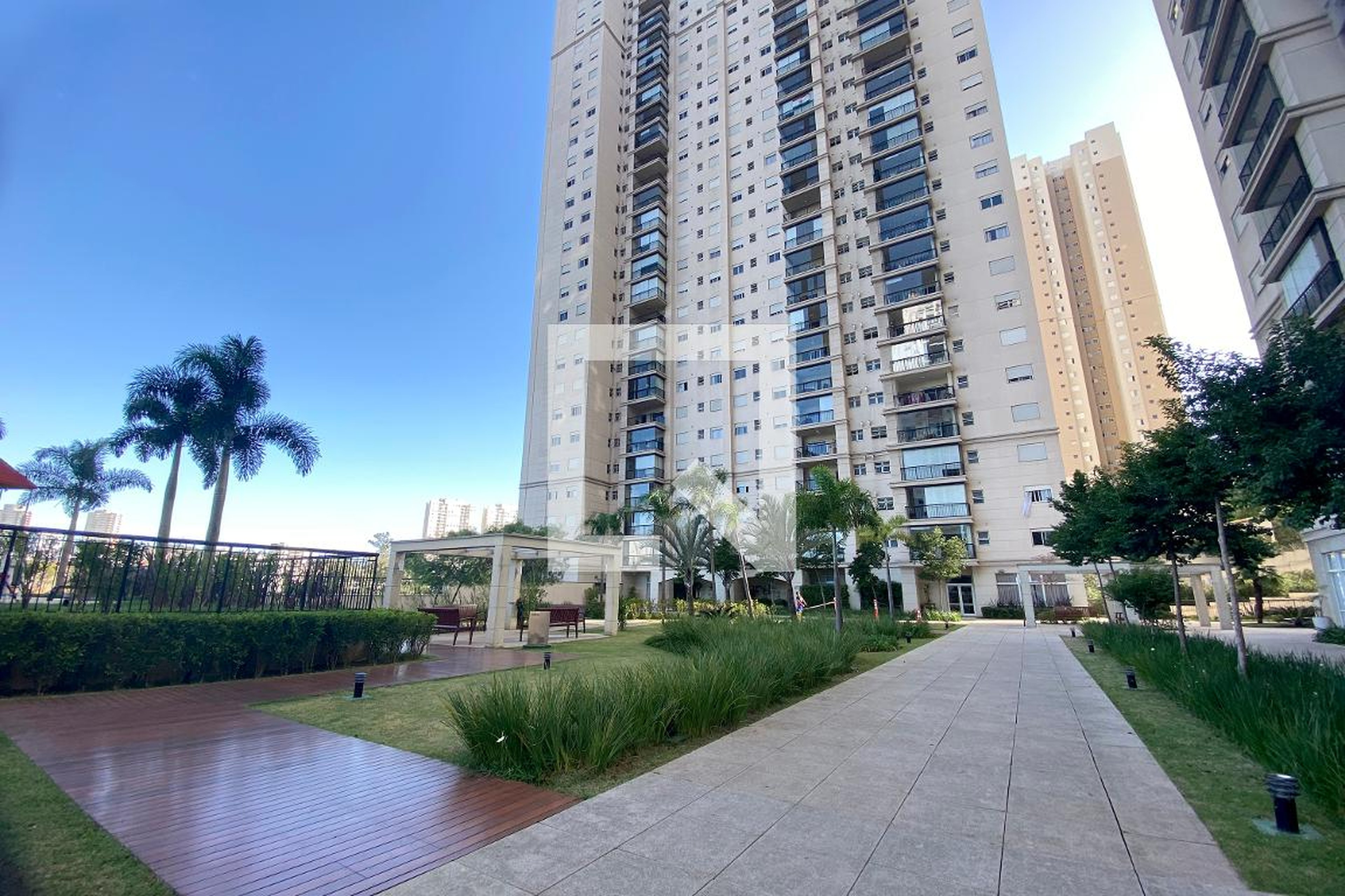 Fachada do Prédio Condomínio em Rua Werner Goldberg, 196