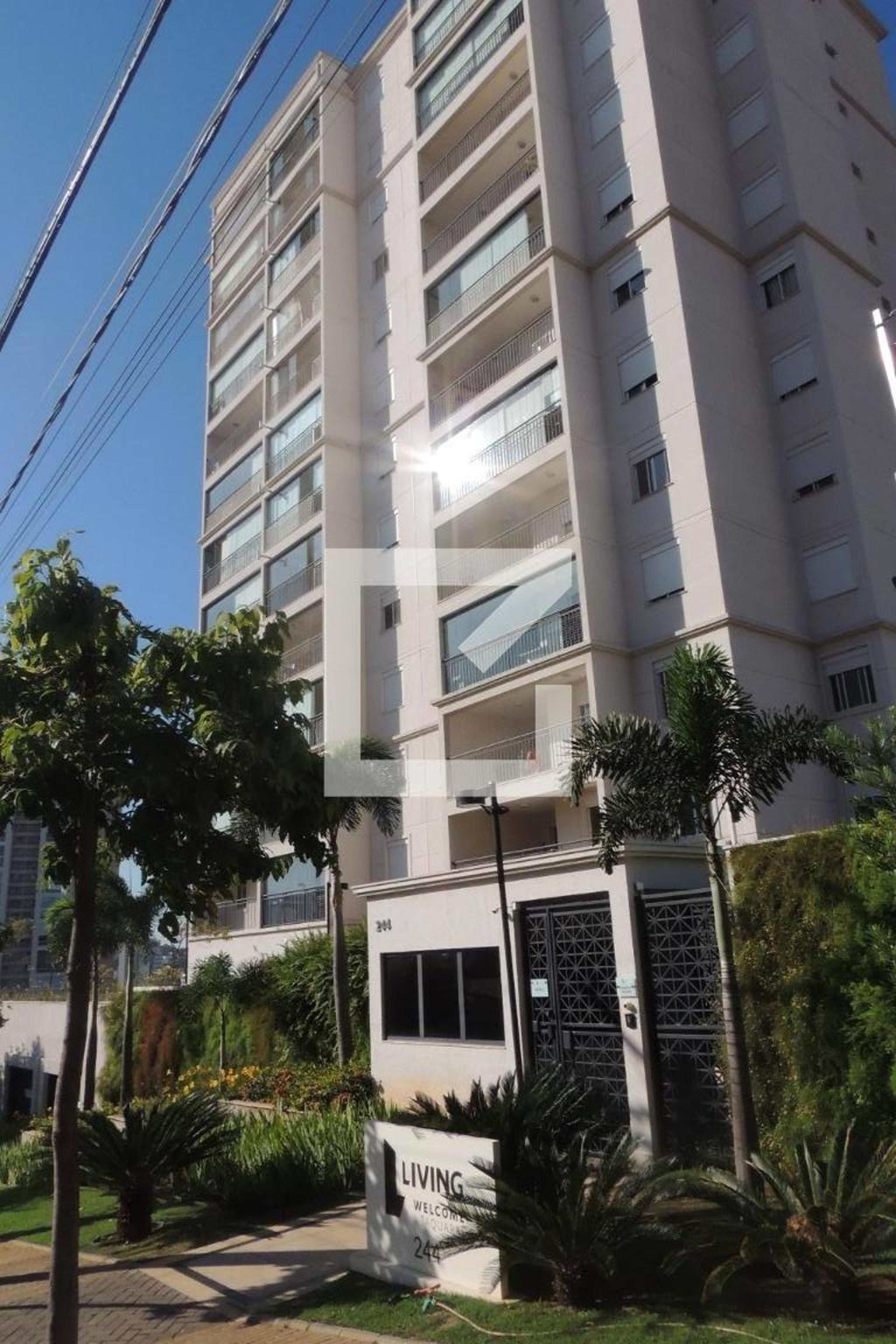 Fachada Condomínio em Rua Lotário Novaes, 256