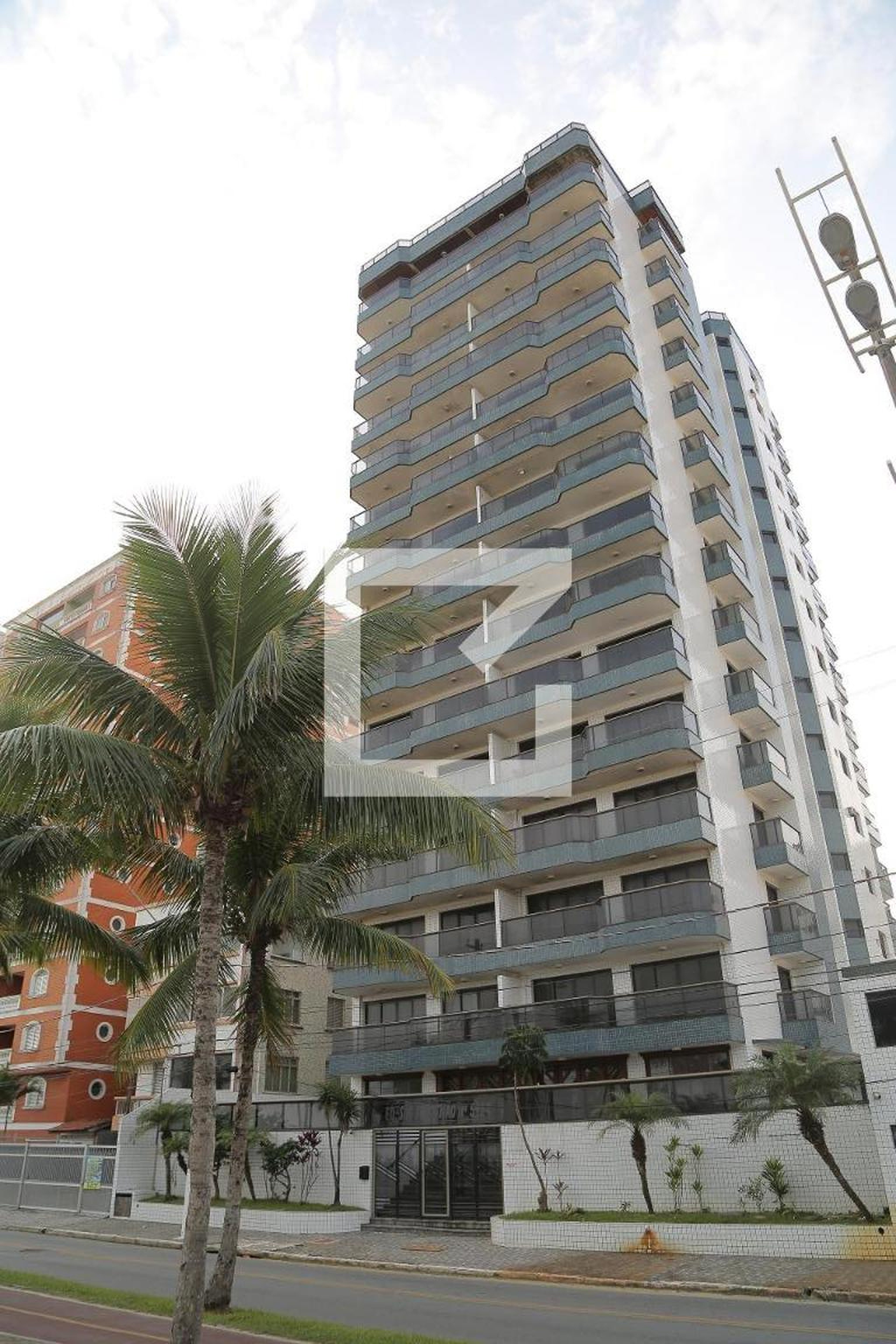 Fachada do Condomínio Condomínio São Sebastião