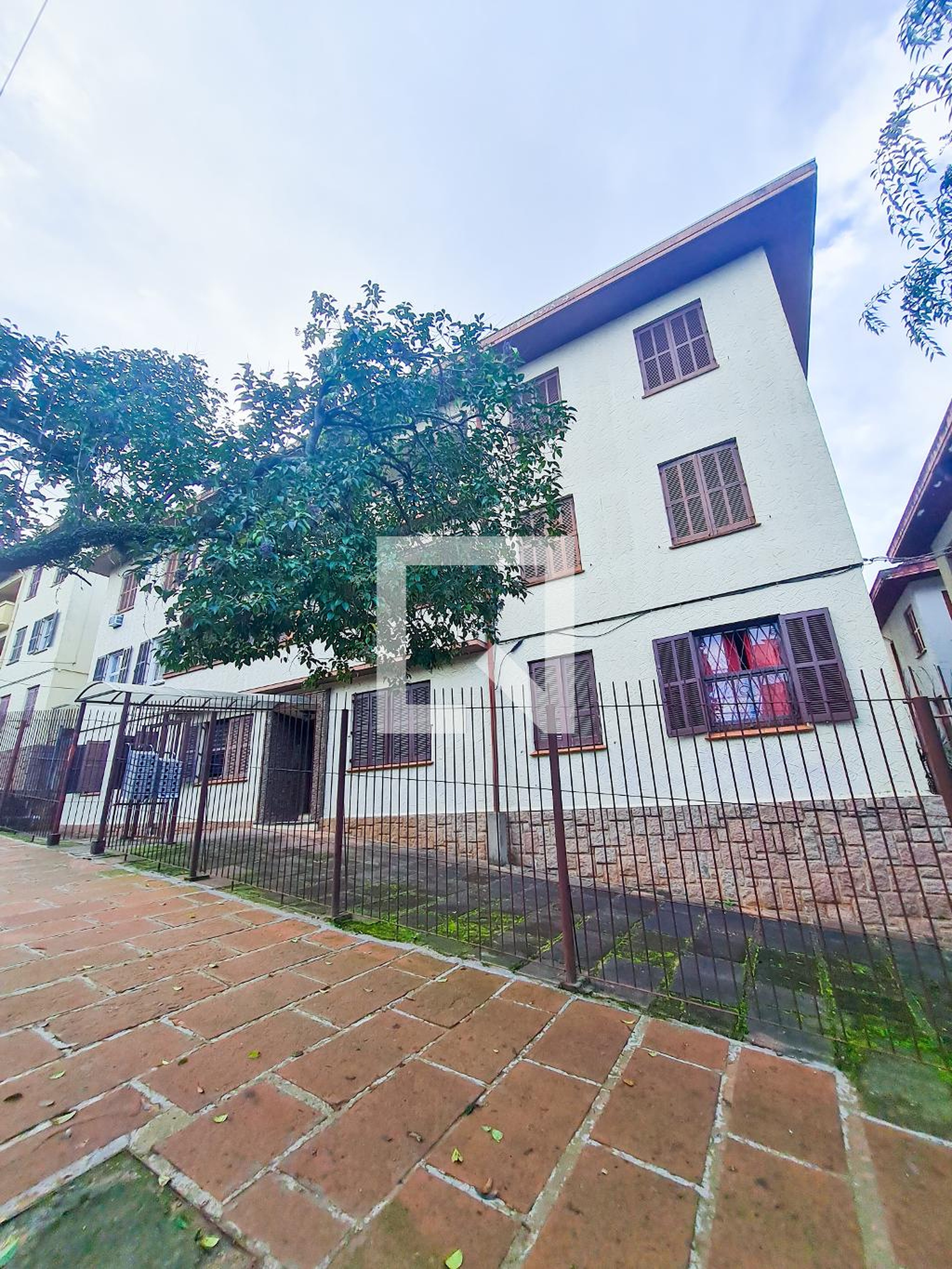 Fachada do Condomínio Condomínio em Rua Barão do Amazonas, 626