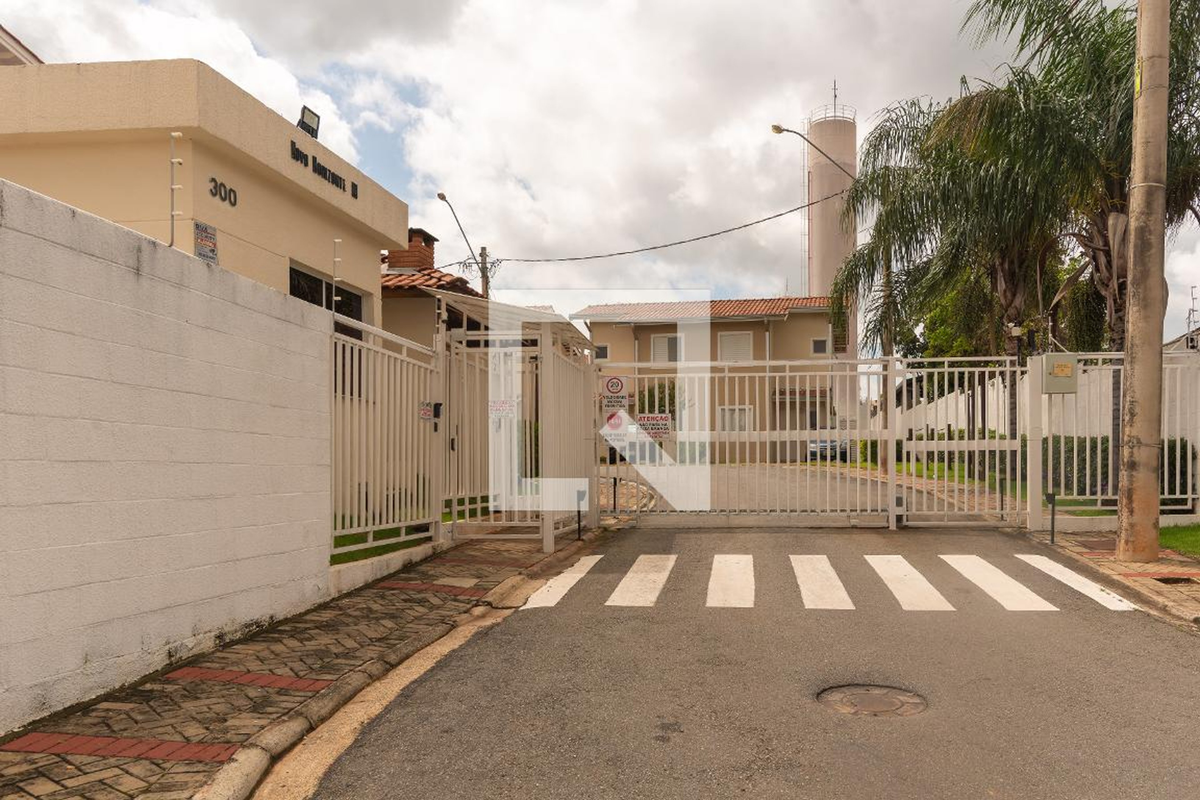 Fachada do Condomínio Residencial Novo Horizonte III