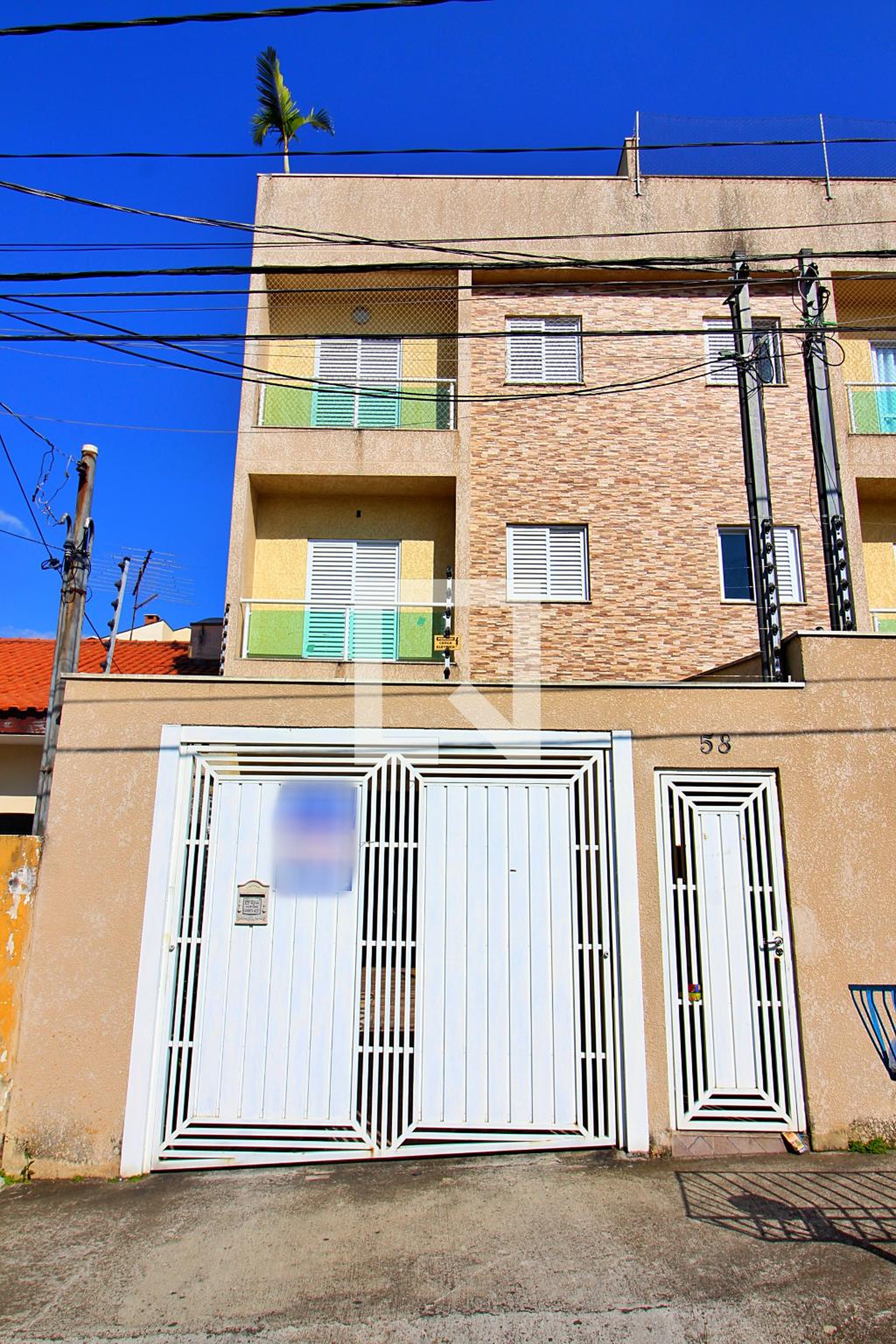 Fachada Condomínio em Rua Jaú, 58