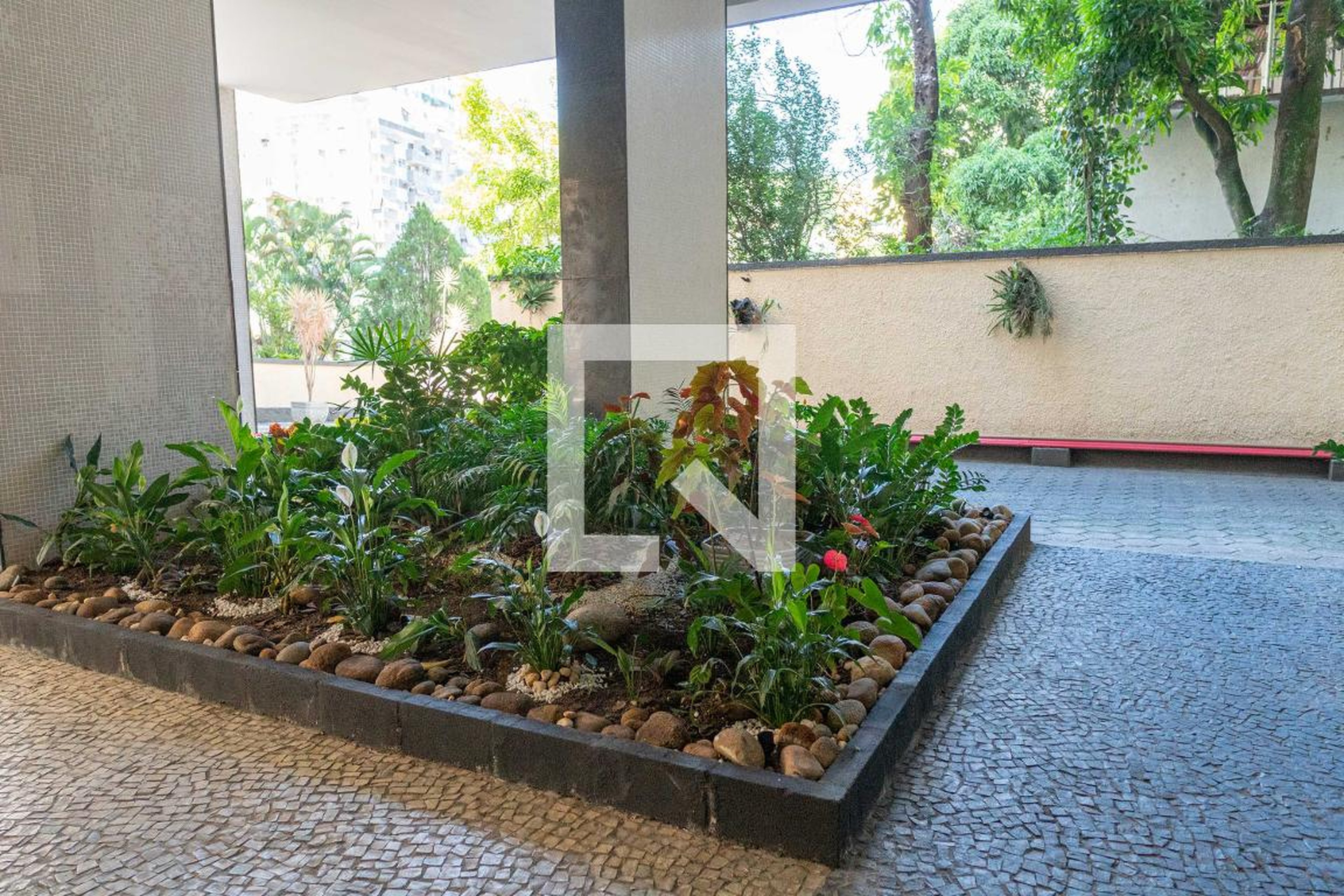 Hall de Entrada - Tour de Treville