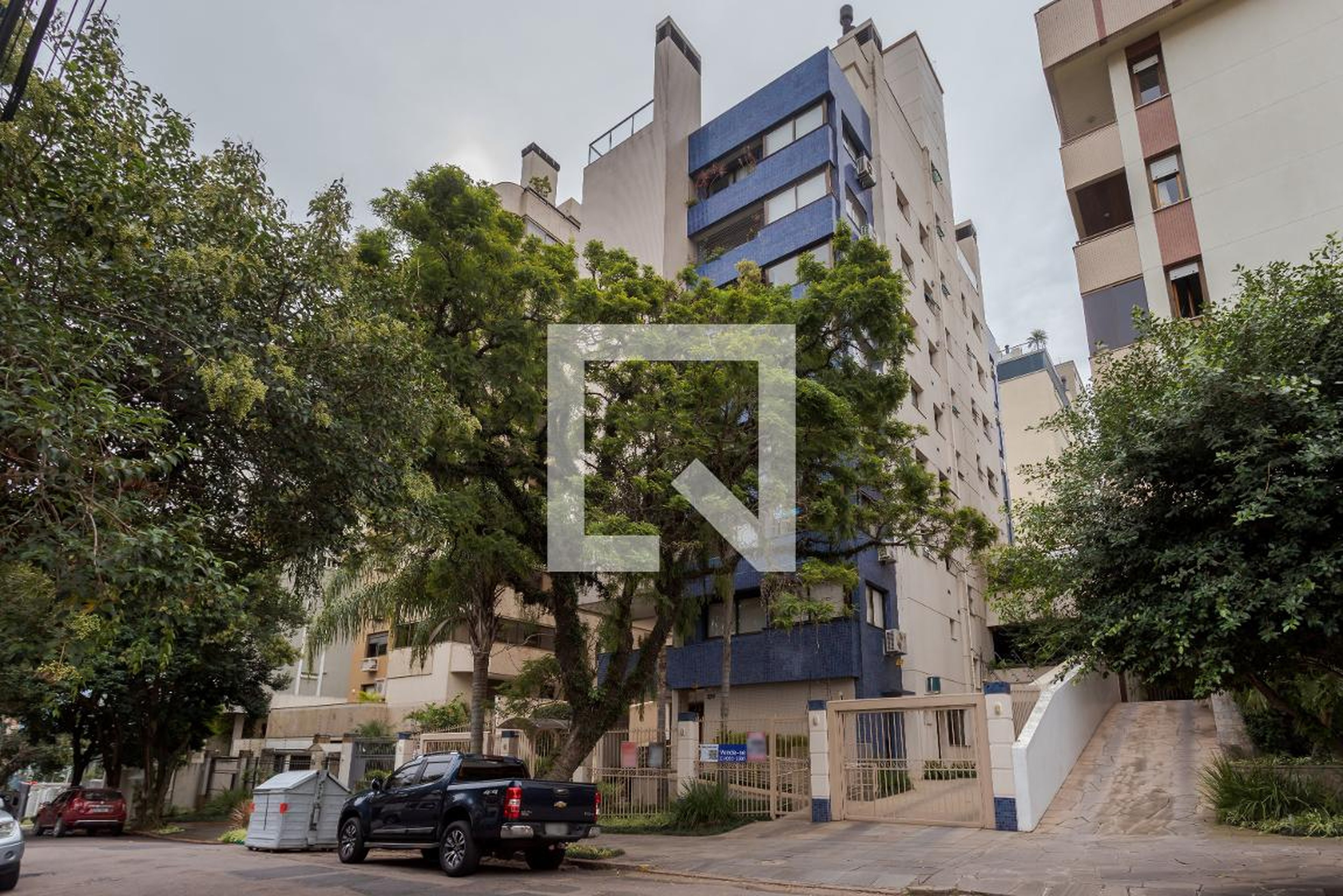 Fachada Condomínio San James