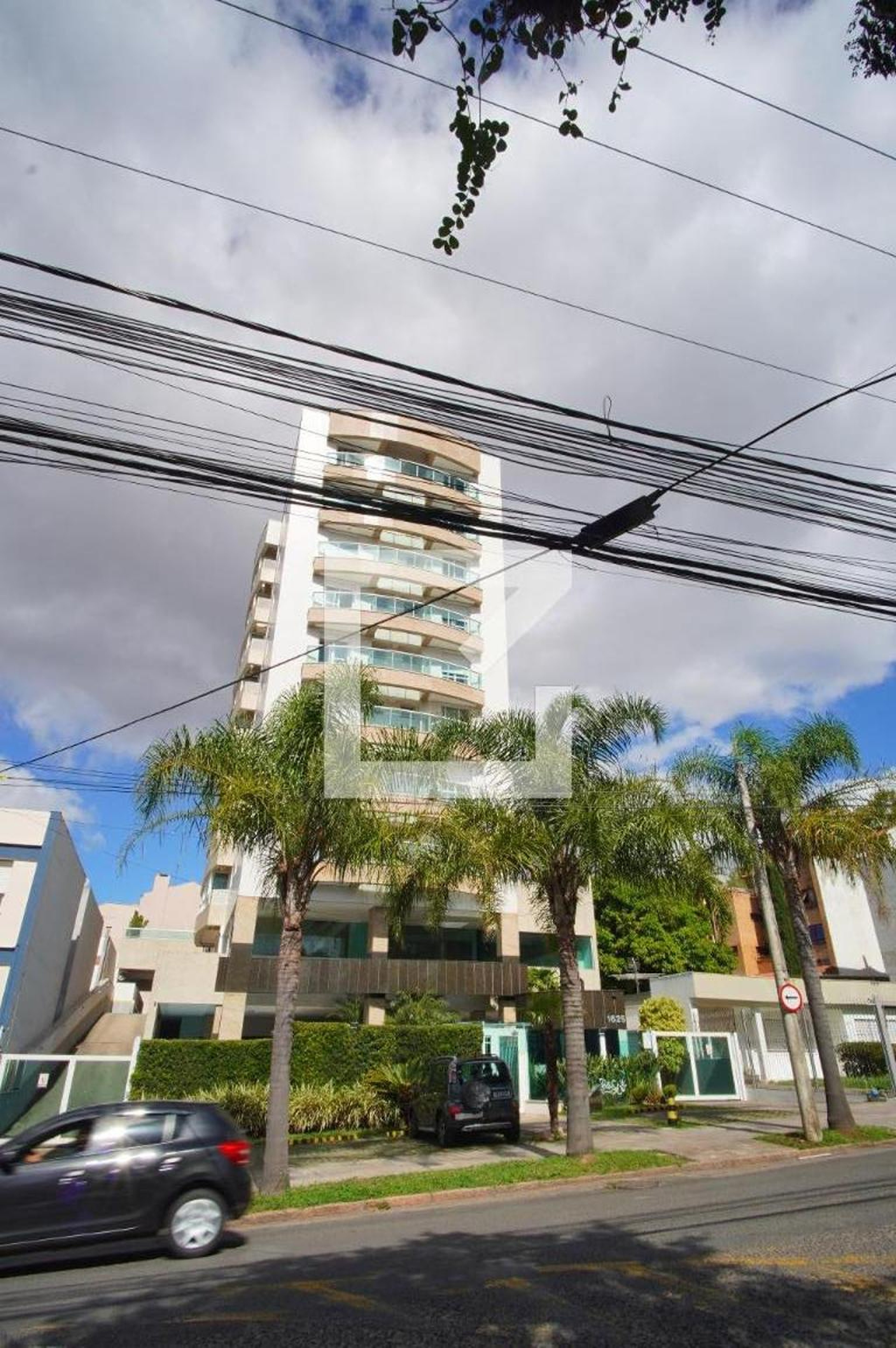 Fachada Condomínio Porto do Sol