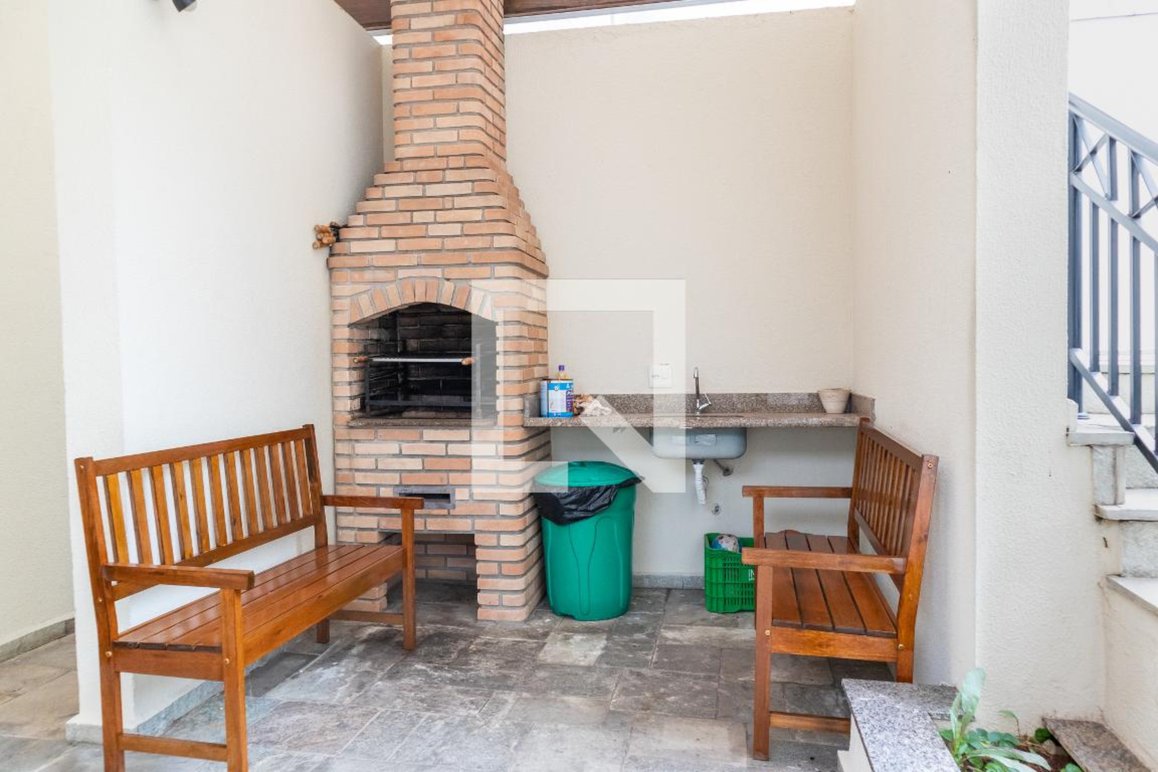 Churrasqueira - Edifício Reference