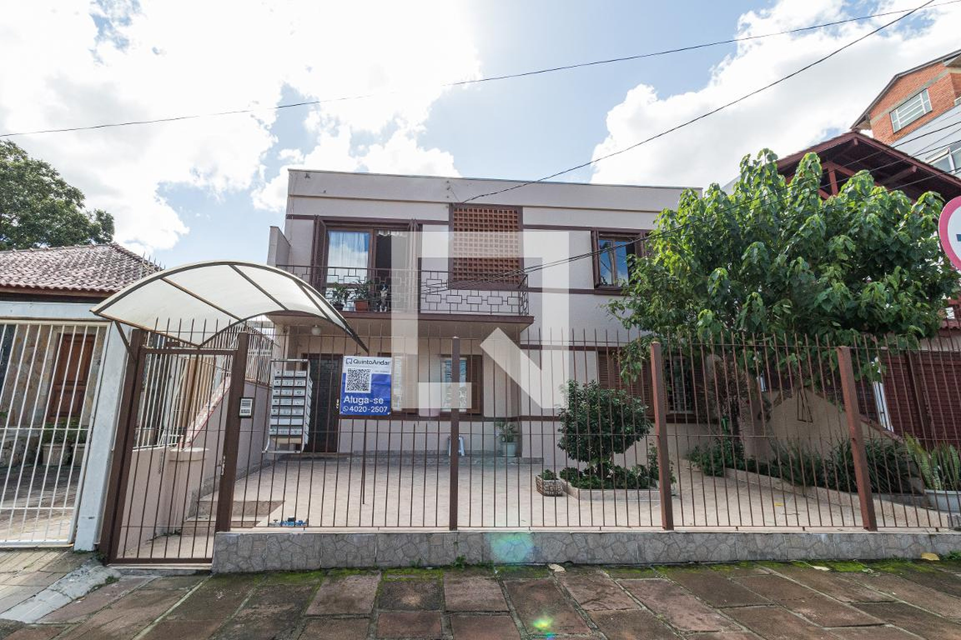 Fachada do Prédio Condomínio em Rua Gaston Englert, 47