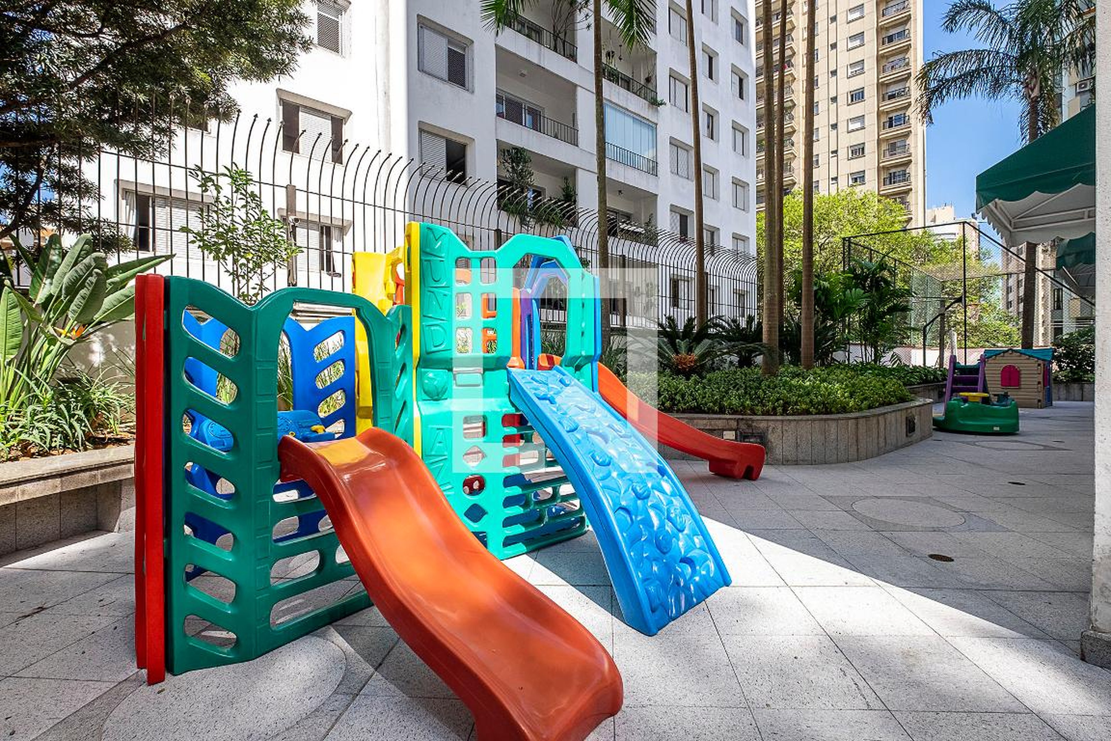 Playground - Maison Casa Blanca