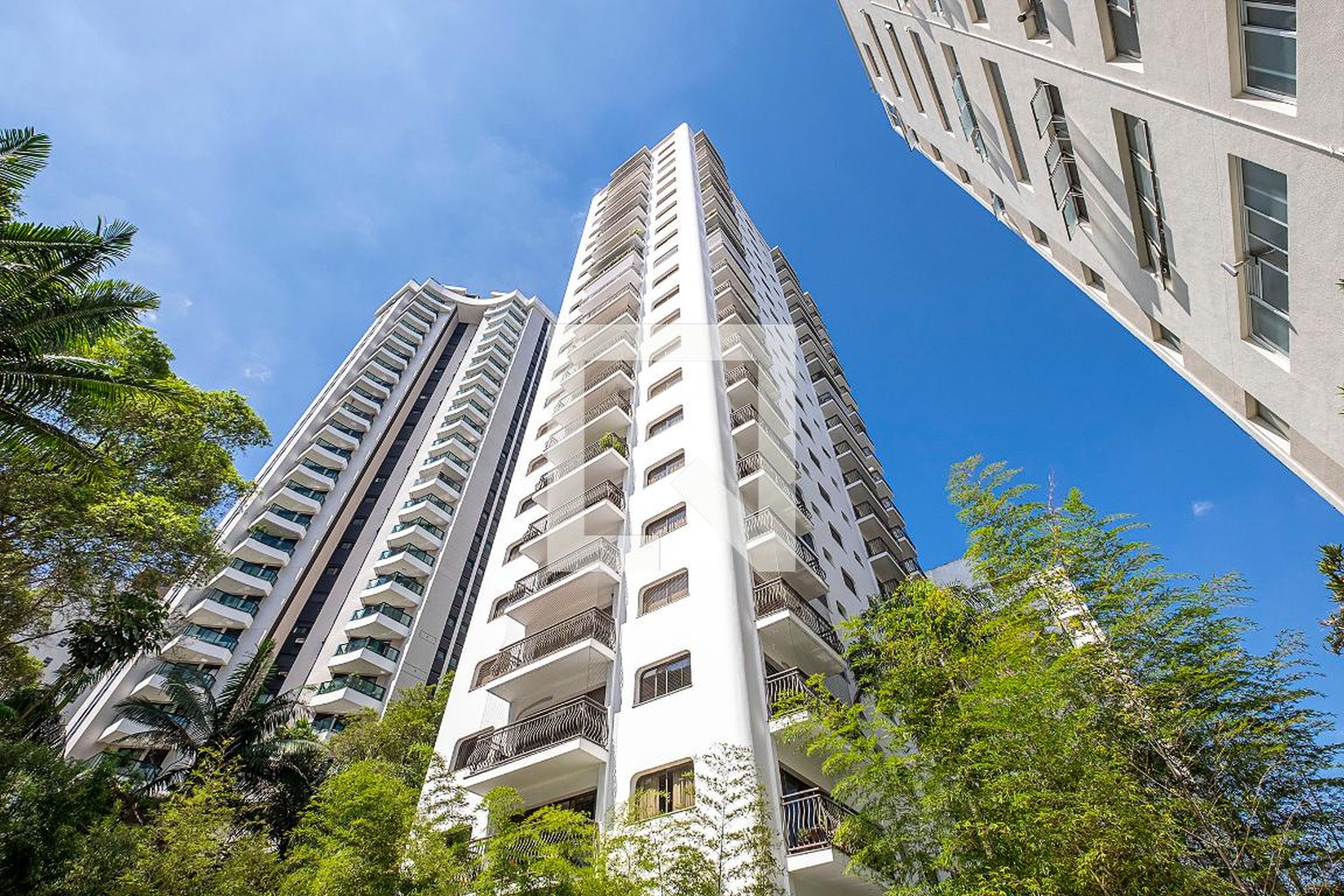 Fachada Condomínio Maison Casa Blanca