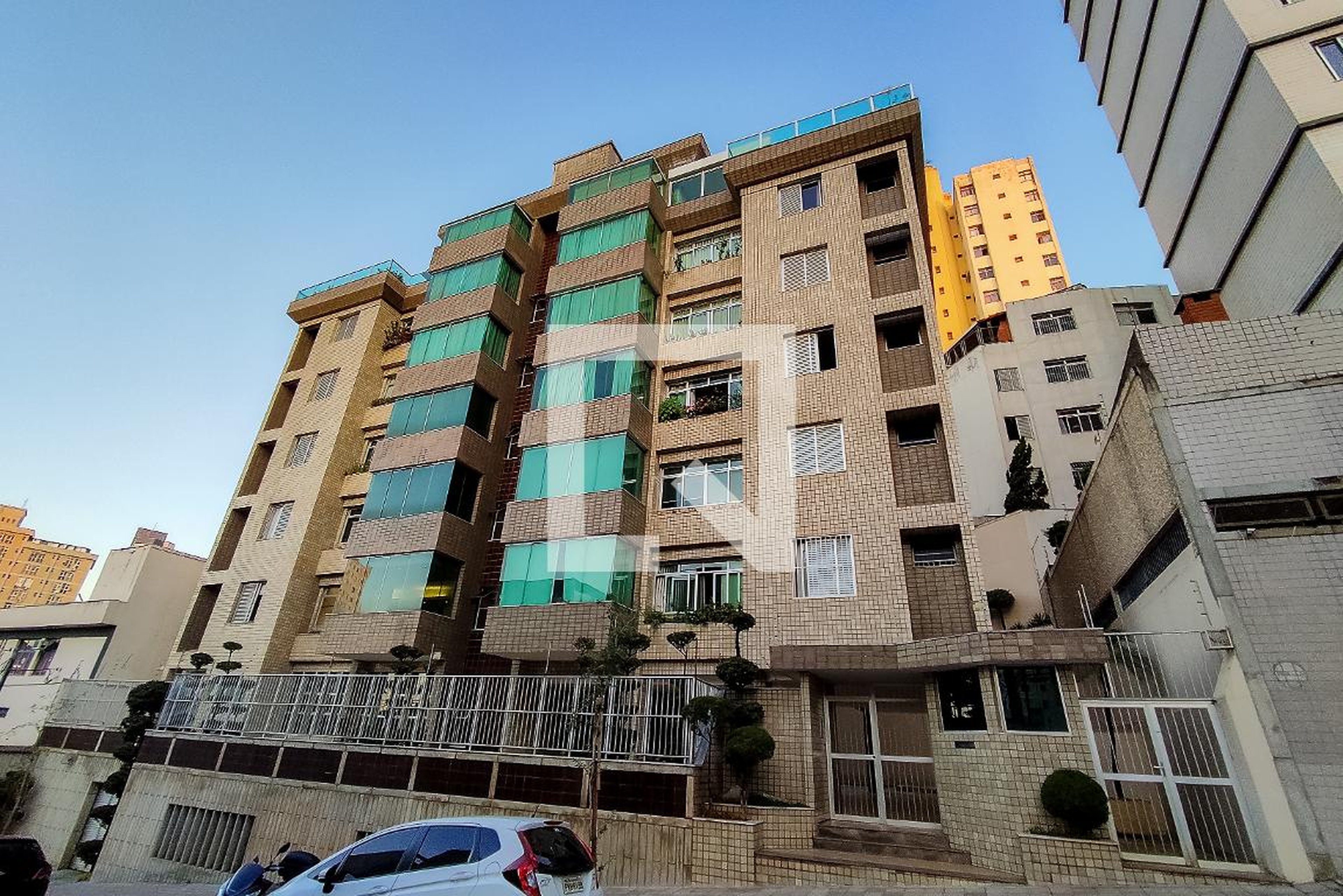 Fachada Condomínio em Rua Ana de Carvalho Silveira, 310