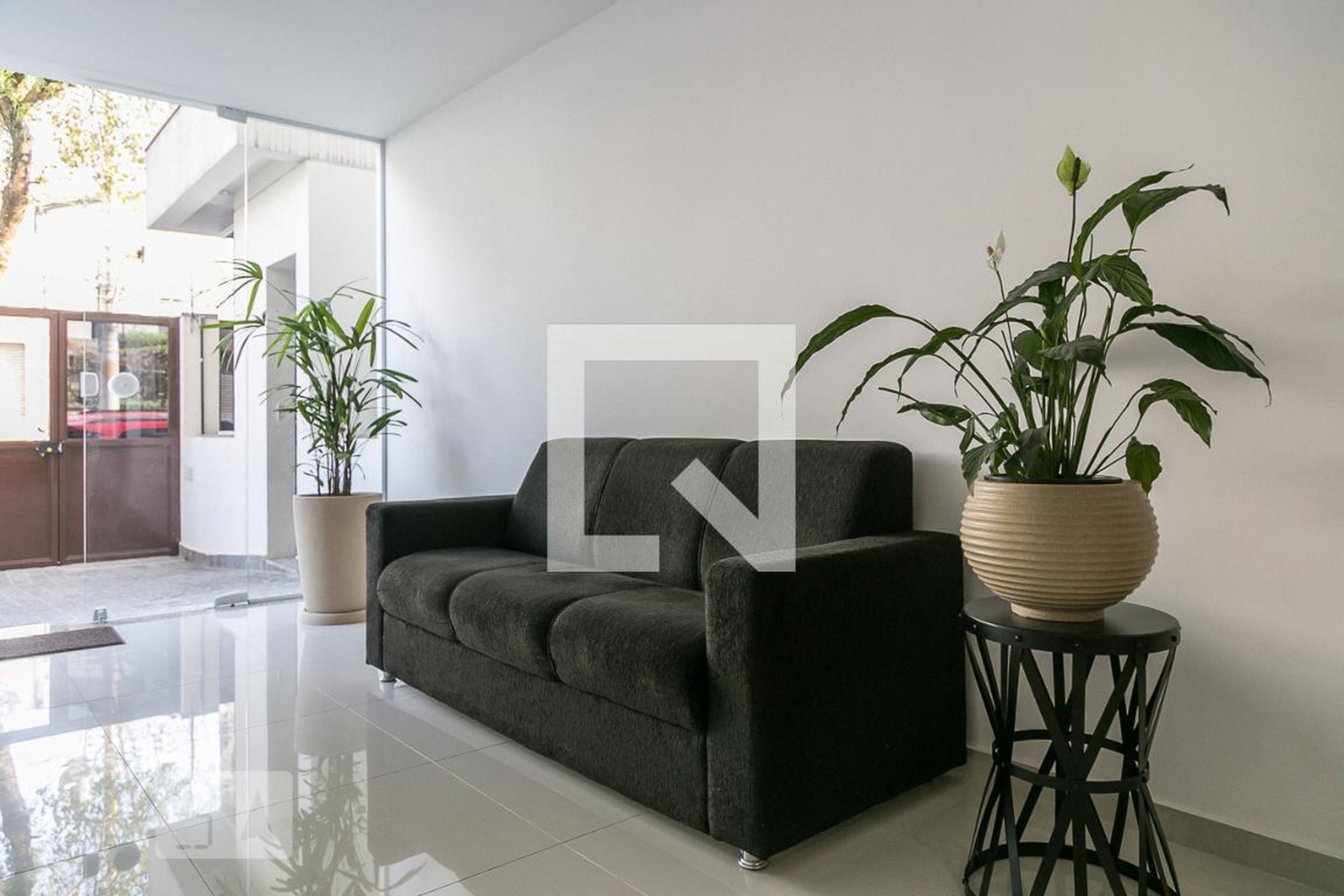 Hall de Entrada - Armando Ferrentini
