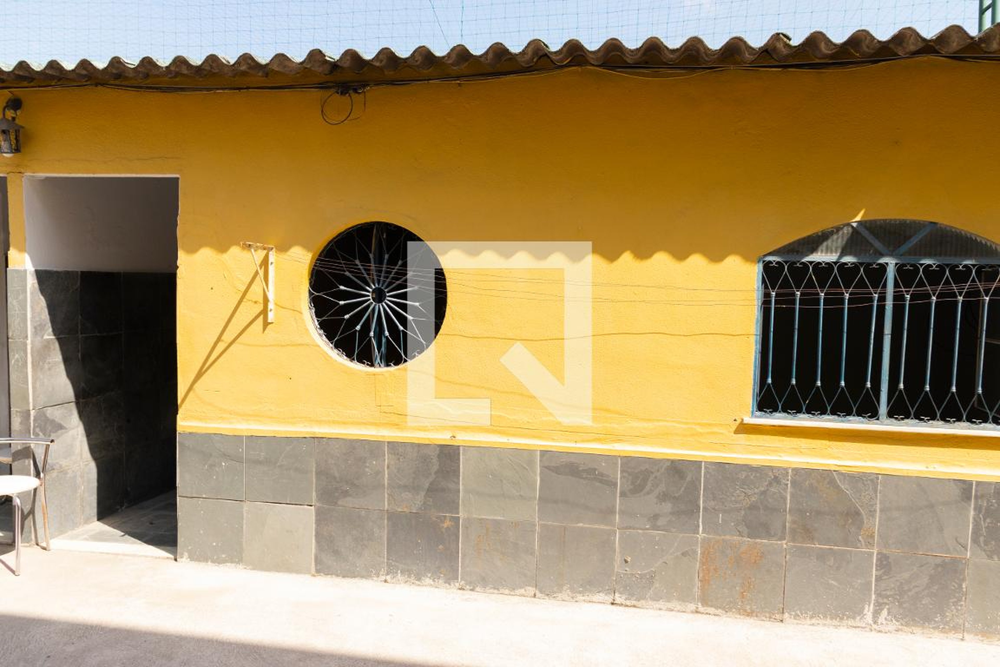 Fachada Condomínio em Rua José Couto Guimarães, 1718