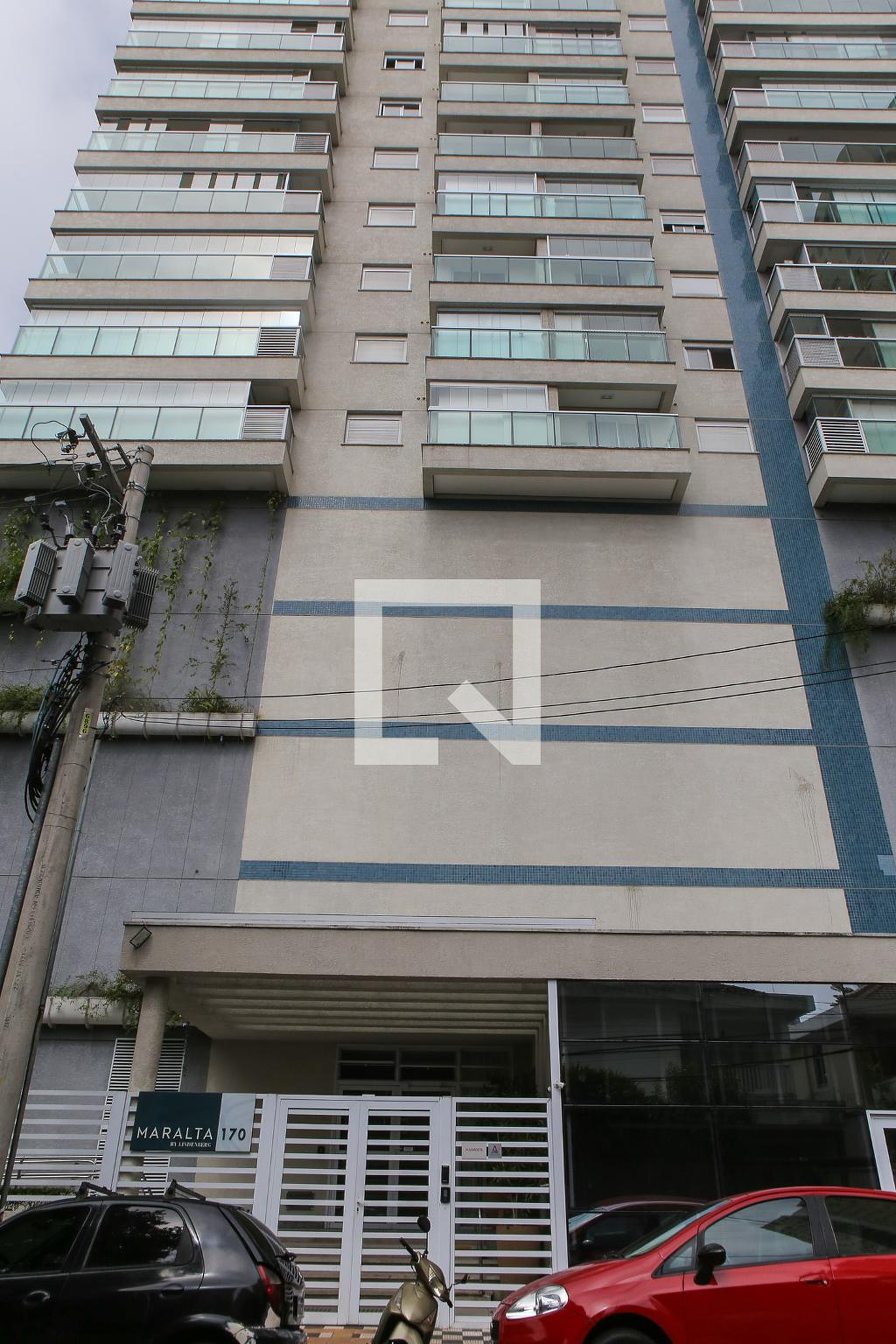 Fachada Condomínio em Rua Doutor Egydio Martins, 166