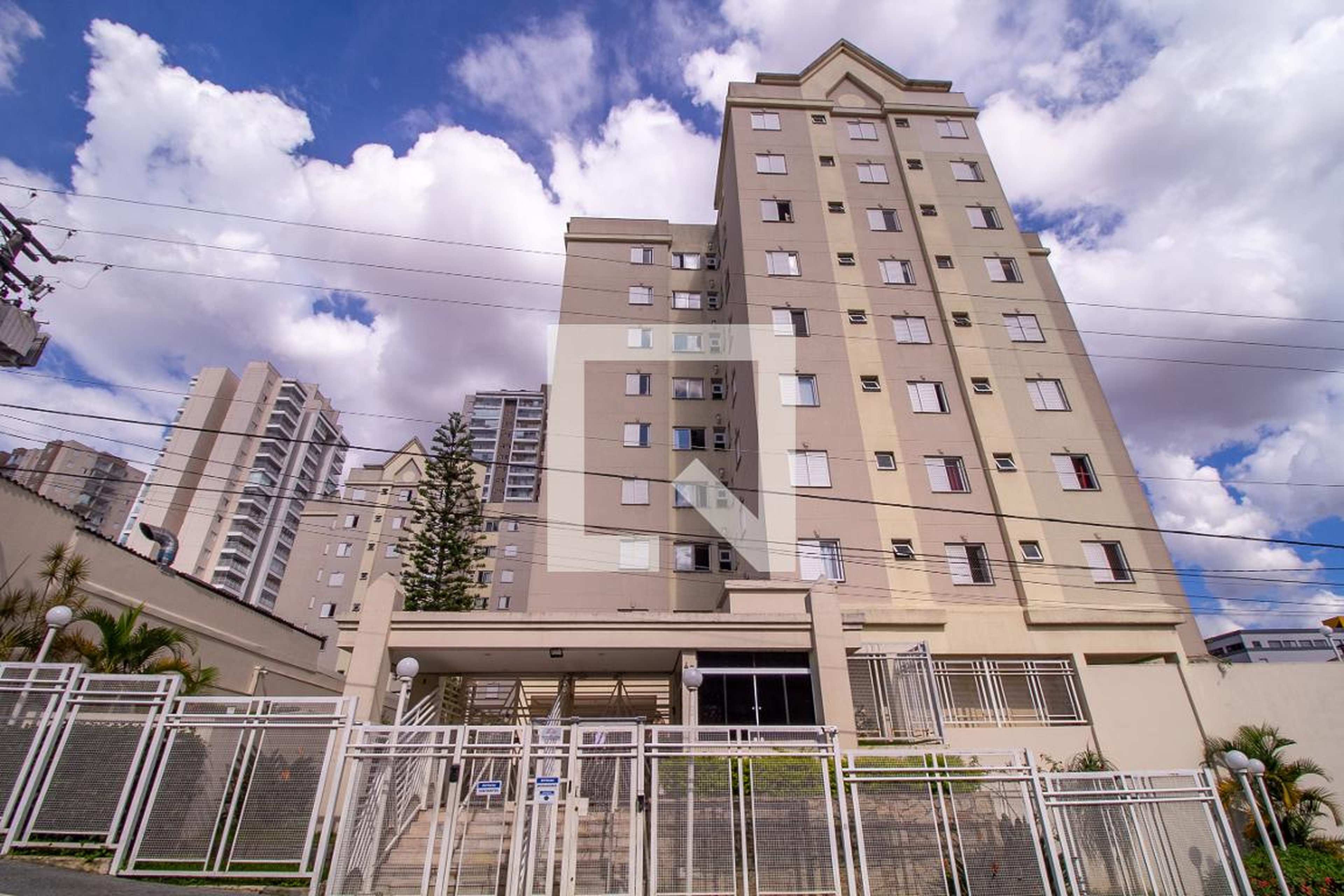 Fachada do Condomínio Condomínio Quintas de Portugal