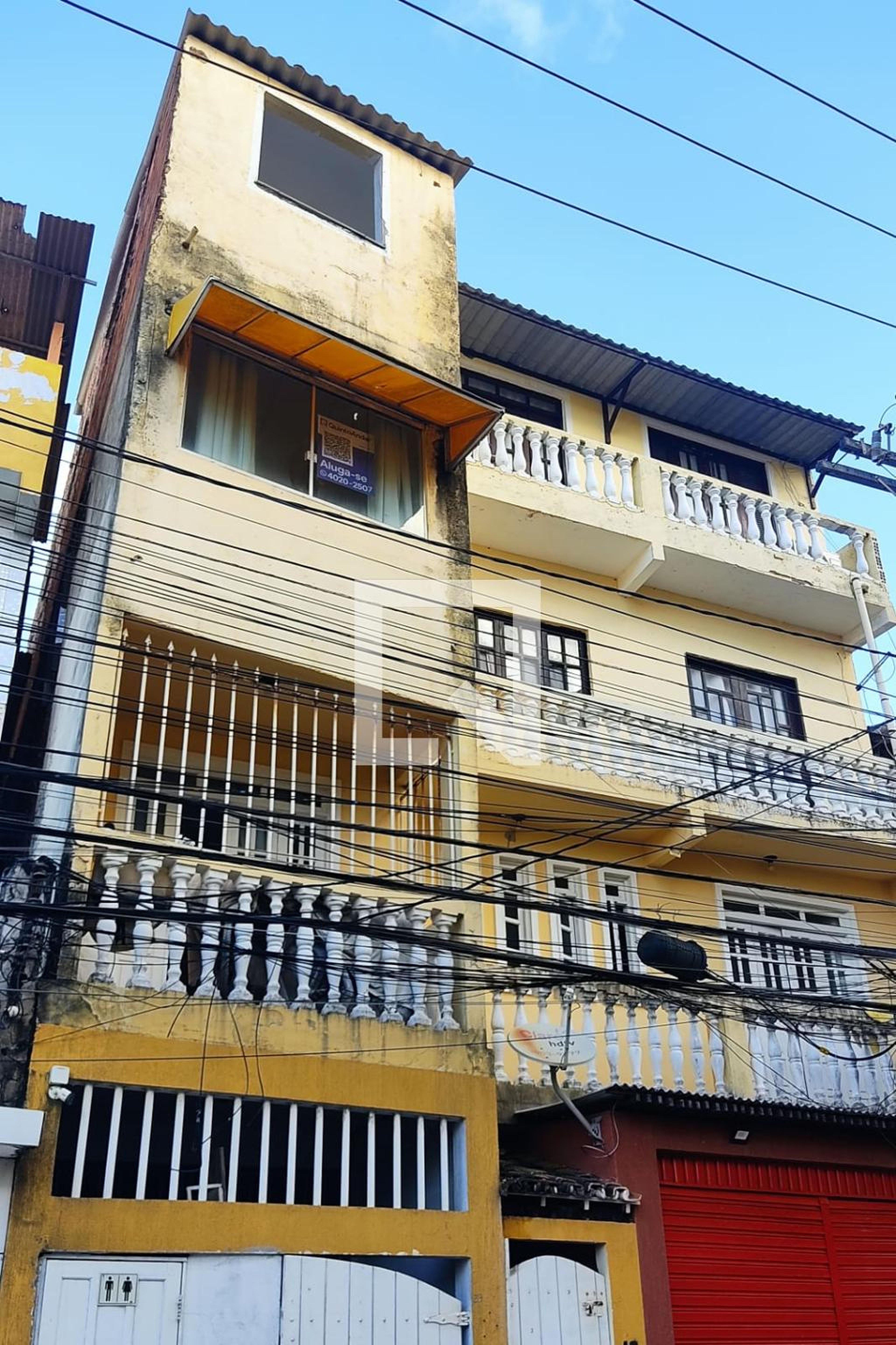 Fachada do Prédio Condomínio em Rua Nadir Mendonça, 18