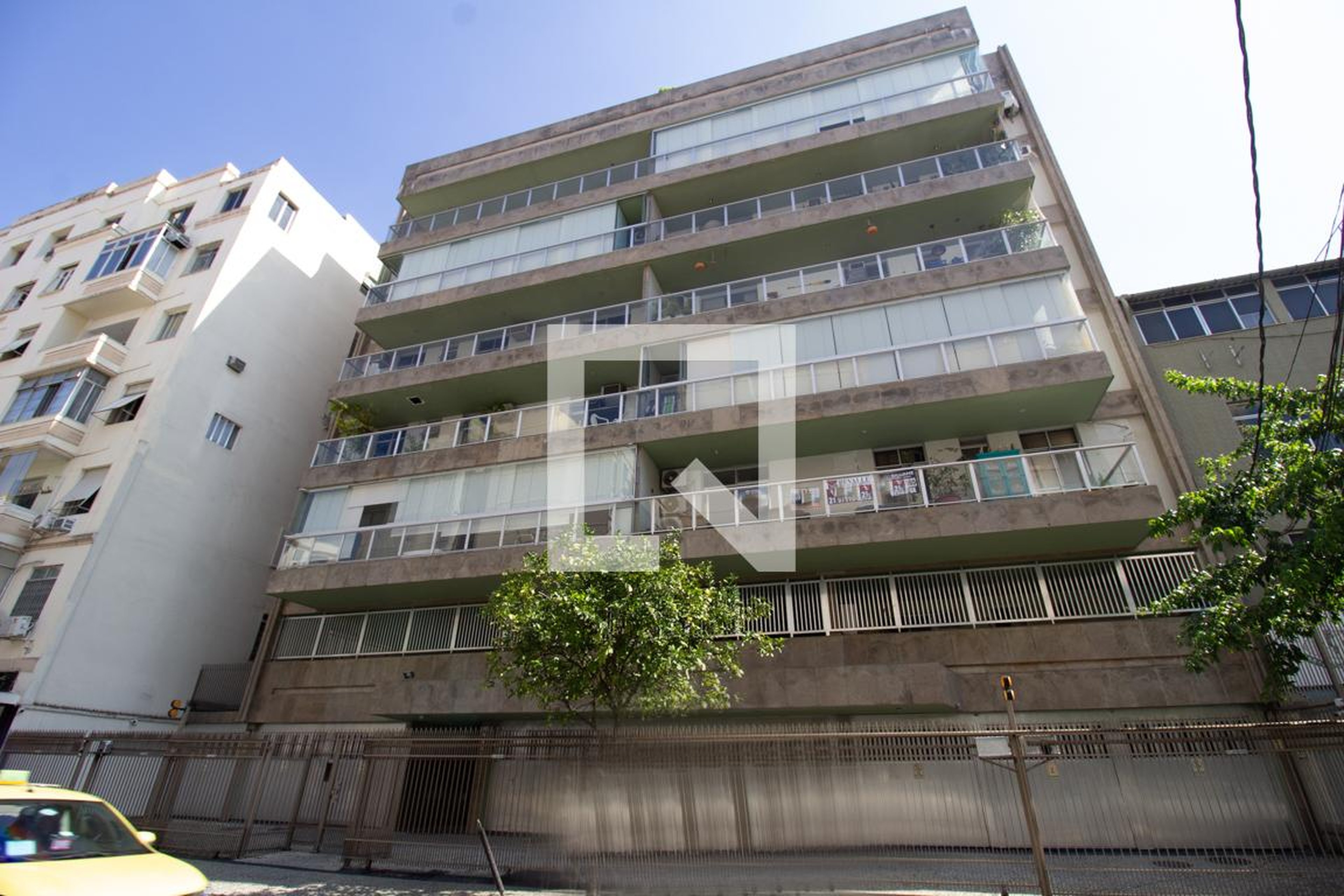 Fachada do Prédio Condomínio Yael