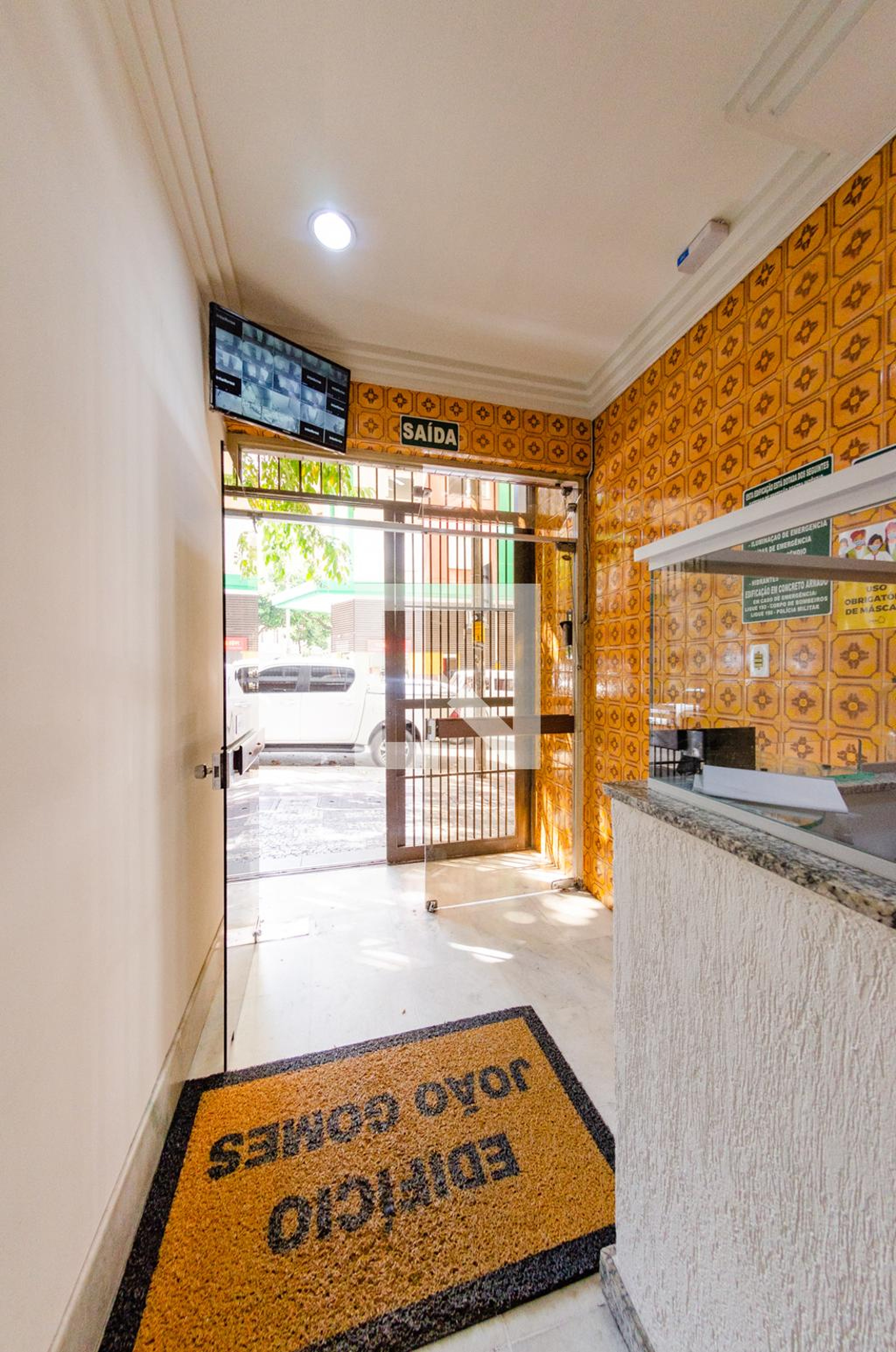 Entrada Edifício João Gomes